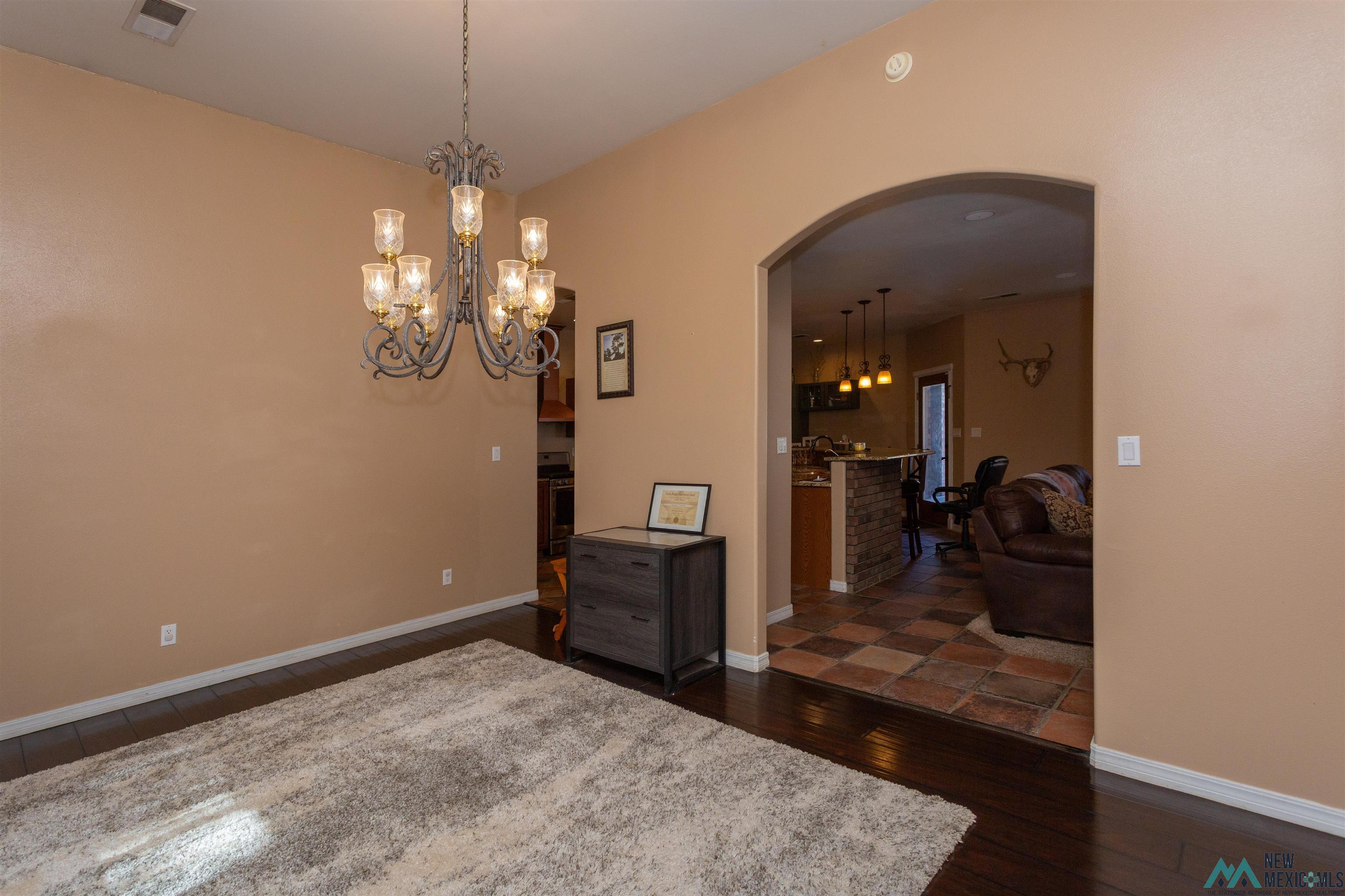 Artesia, New Mexico 88210, United States, 3 Bedrooms Bedrooms, ,2 BathroomsBathrooms,Residential,Pending,251192