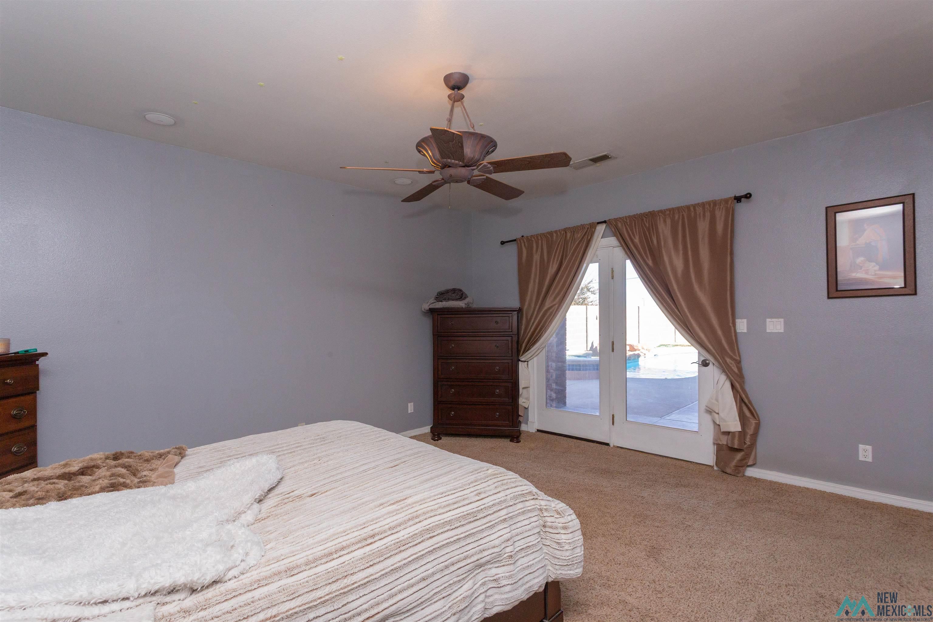 Artesia, New Mexico 88210, United States, 3 Bedrooms Bedrooms, ,2 BathroomsBathrooms,Residential,Pending,251192