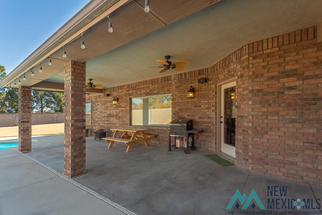 Artesia, New Mexico 88210, United States, 3 Bedrooms Bedrooms, ,2 BathroomsBathrooms,Residential,Pending,251192