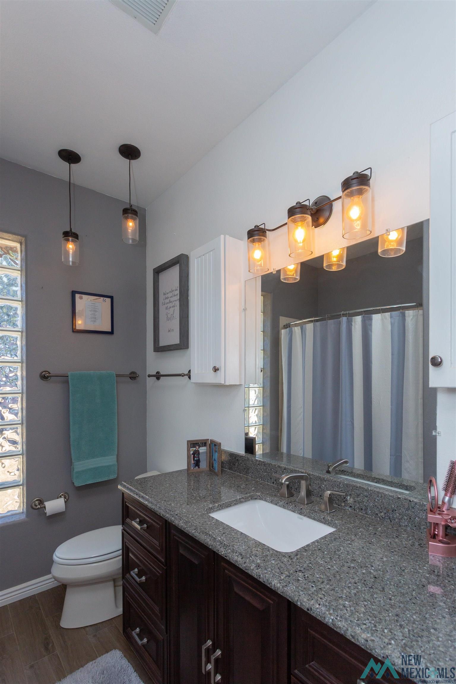 Artesia, New Mexico 88210, United States, 3 Bedrooms Bedrooms, ,2 BathroomsBathrooms,Residential,Pending,251192