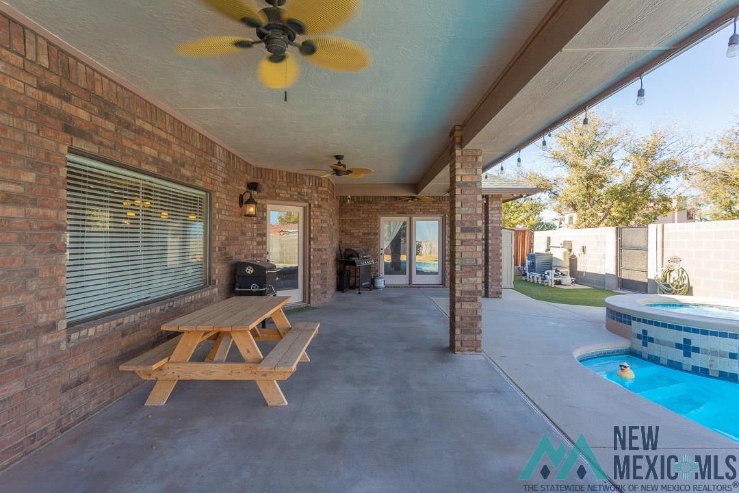 Artesia, New Mexico 88210, United States, 3 Bedrooms Bedrooms, ,2 BathroomsBathrooms,Residential,Pending,251192