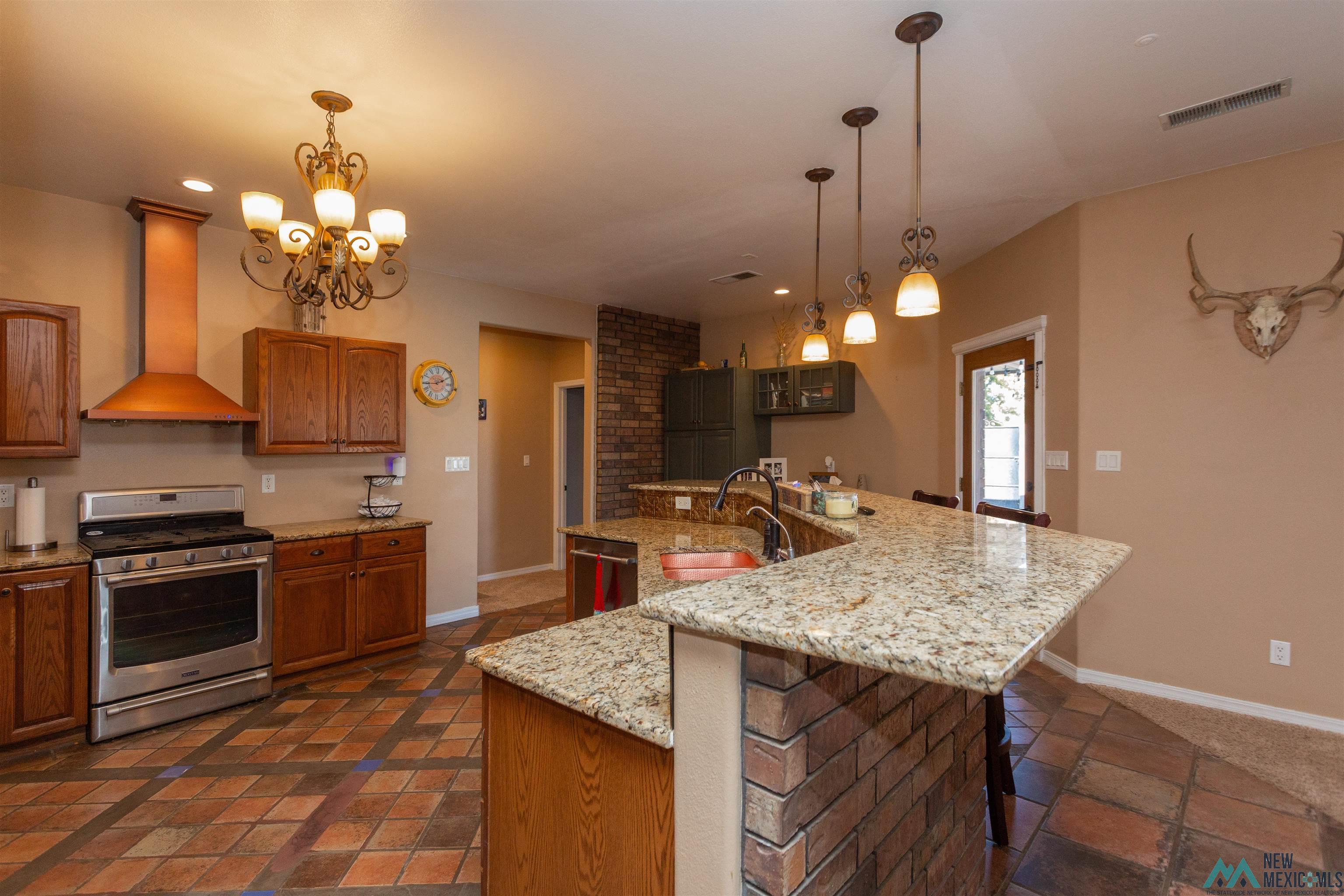 Artesia, New Mexico 88210, United States, 3 Bedrooms Bedrooms, ,2 BathroomsBathrooms,Residential,Pending,251192