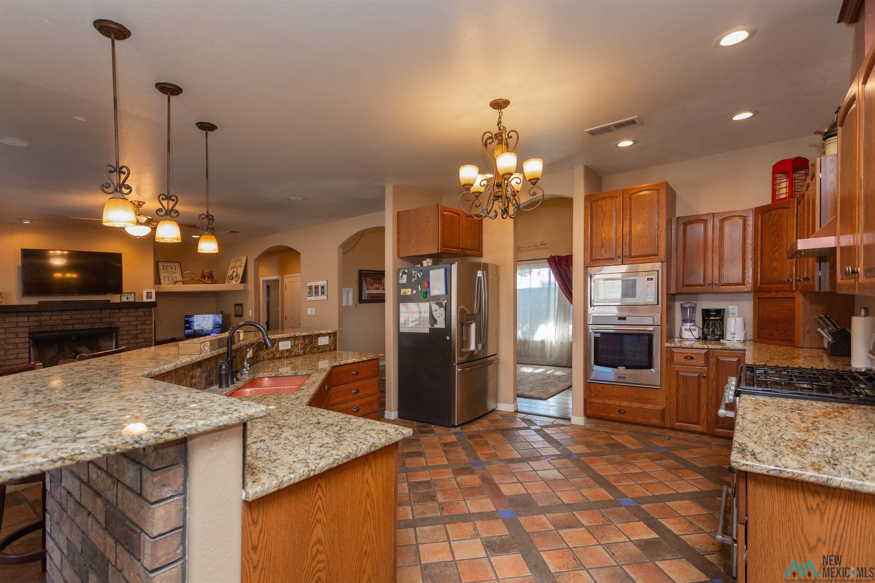 Artesia, New Mexico 88210, United States, 3 Bedrooms Bedrooms, ,2 BathroomsBathrooms,Residential,Pending,251192