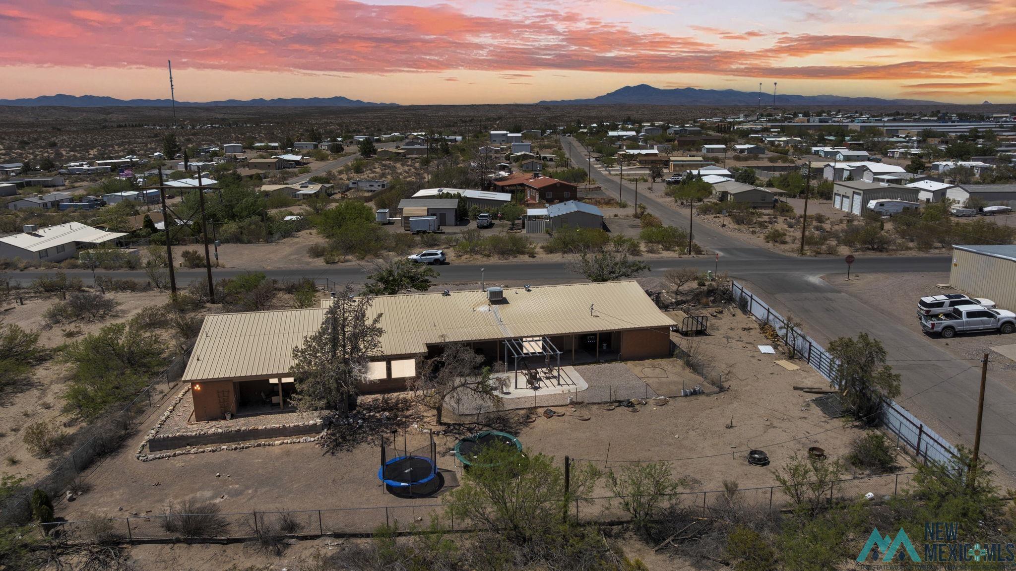 300 San Andres Drive, Elephant Butte, Texas image 2
