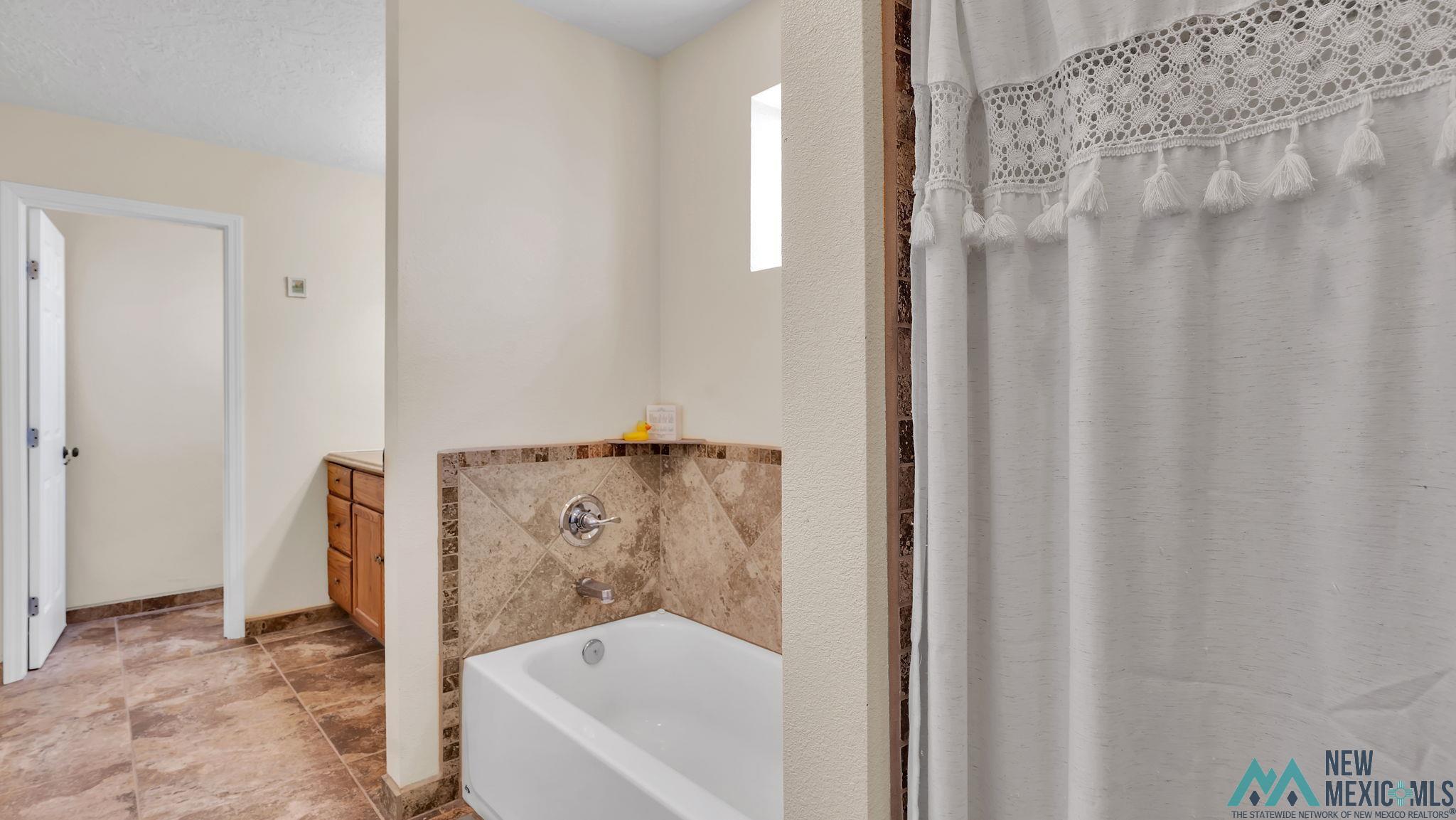 300 San Andres Drive, Elephant Butte, Texas image 38