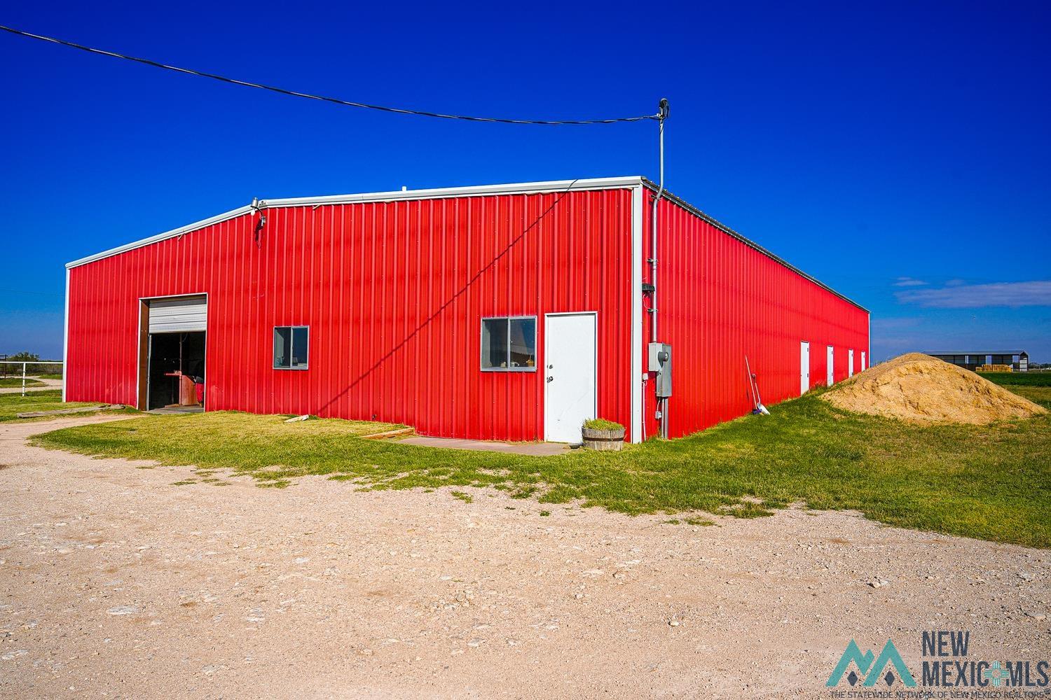 2406 W Pinson Rd, Hobbs, Texas image 3