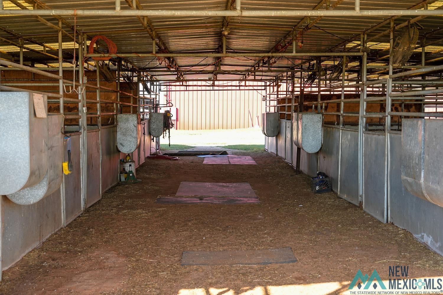 2406 W Pinson Rd, Hobbs, Texas image 10