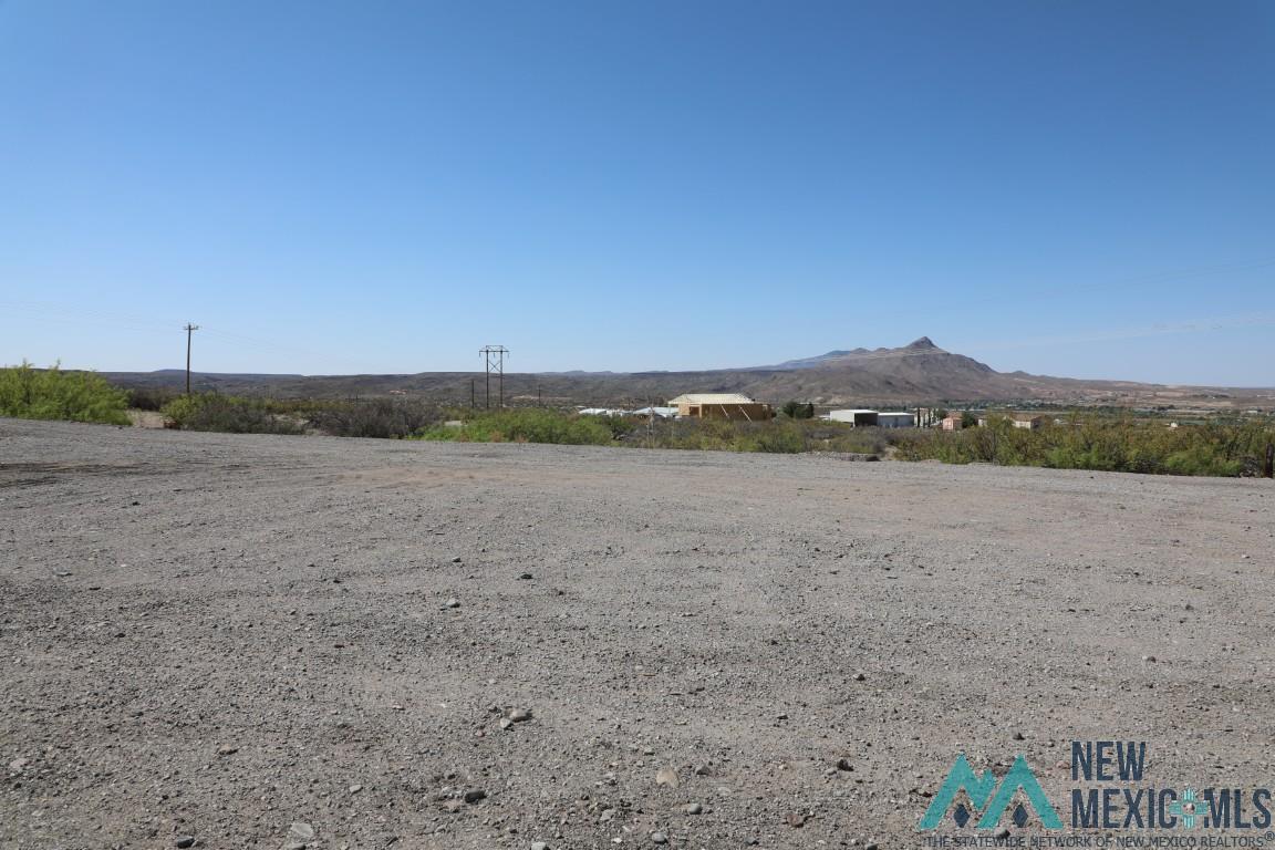 220 Country Drive, Elephant Butte, Texas image 4