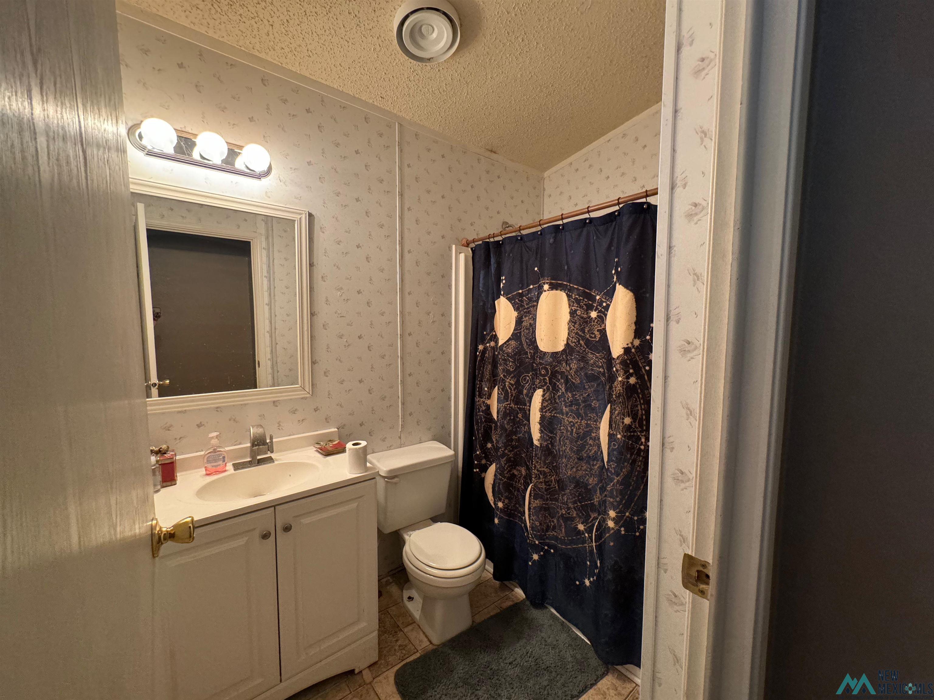 6 Lark Lane, Artesia, New Mexico image 12