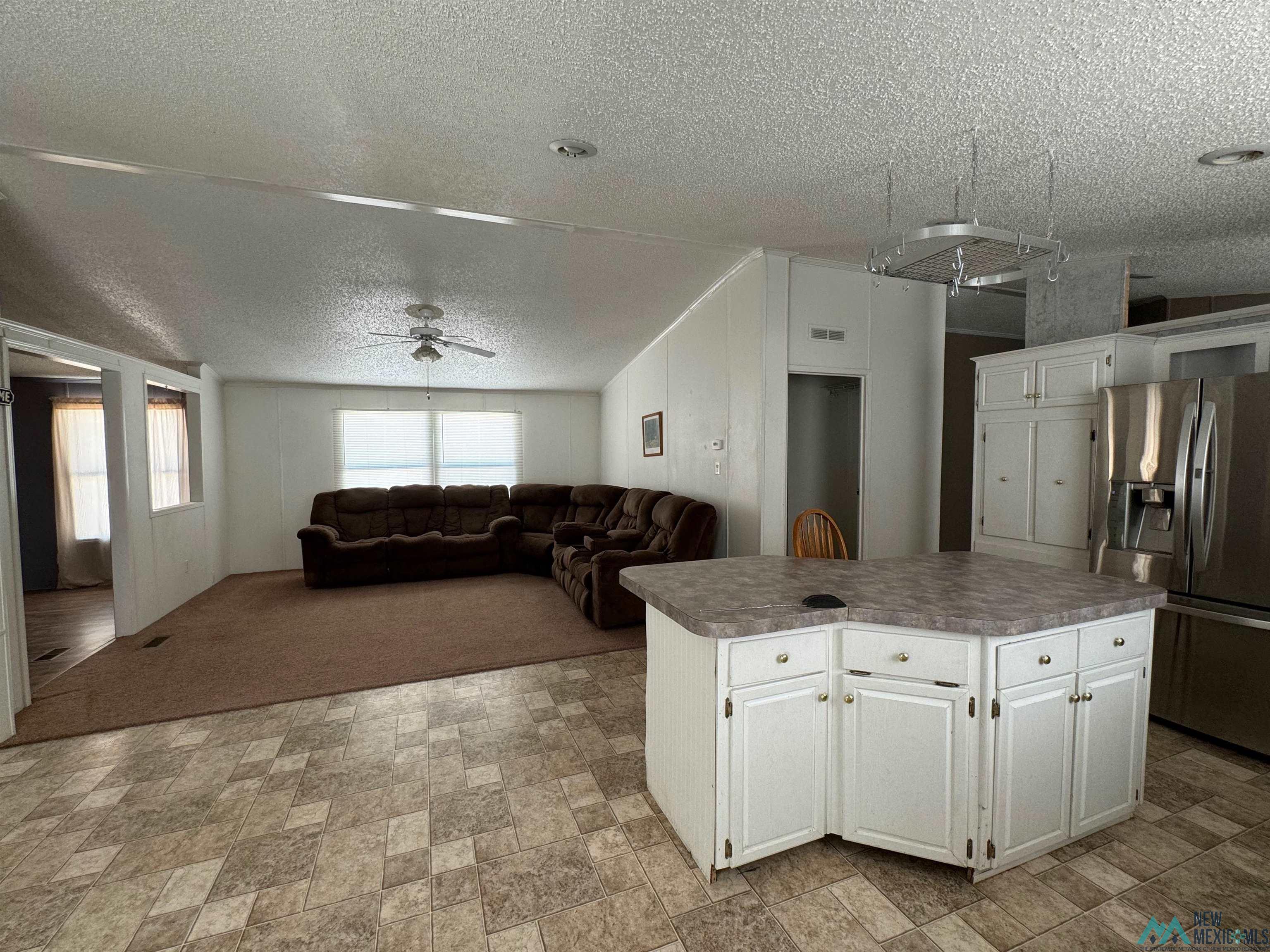 6 Lark Lane, Artesia, New Mexico image 5