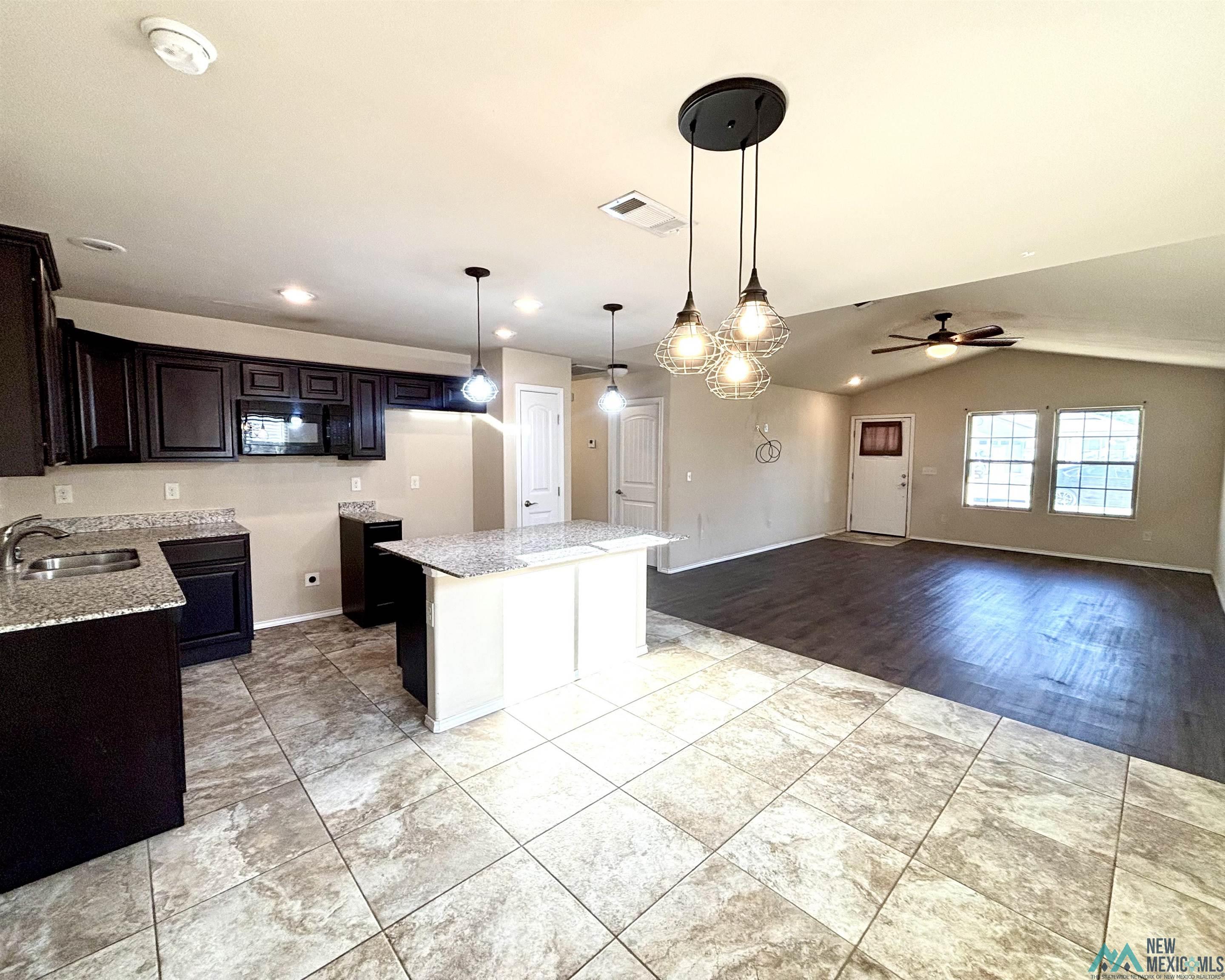 1712 Avenue S Dr, Eunice, Texas image 4