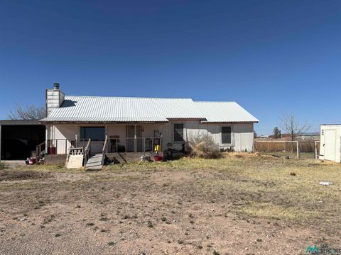Homes For Sale - 38 E Jackson Road<br/> Eddy County, Artesia, NM 88210