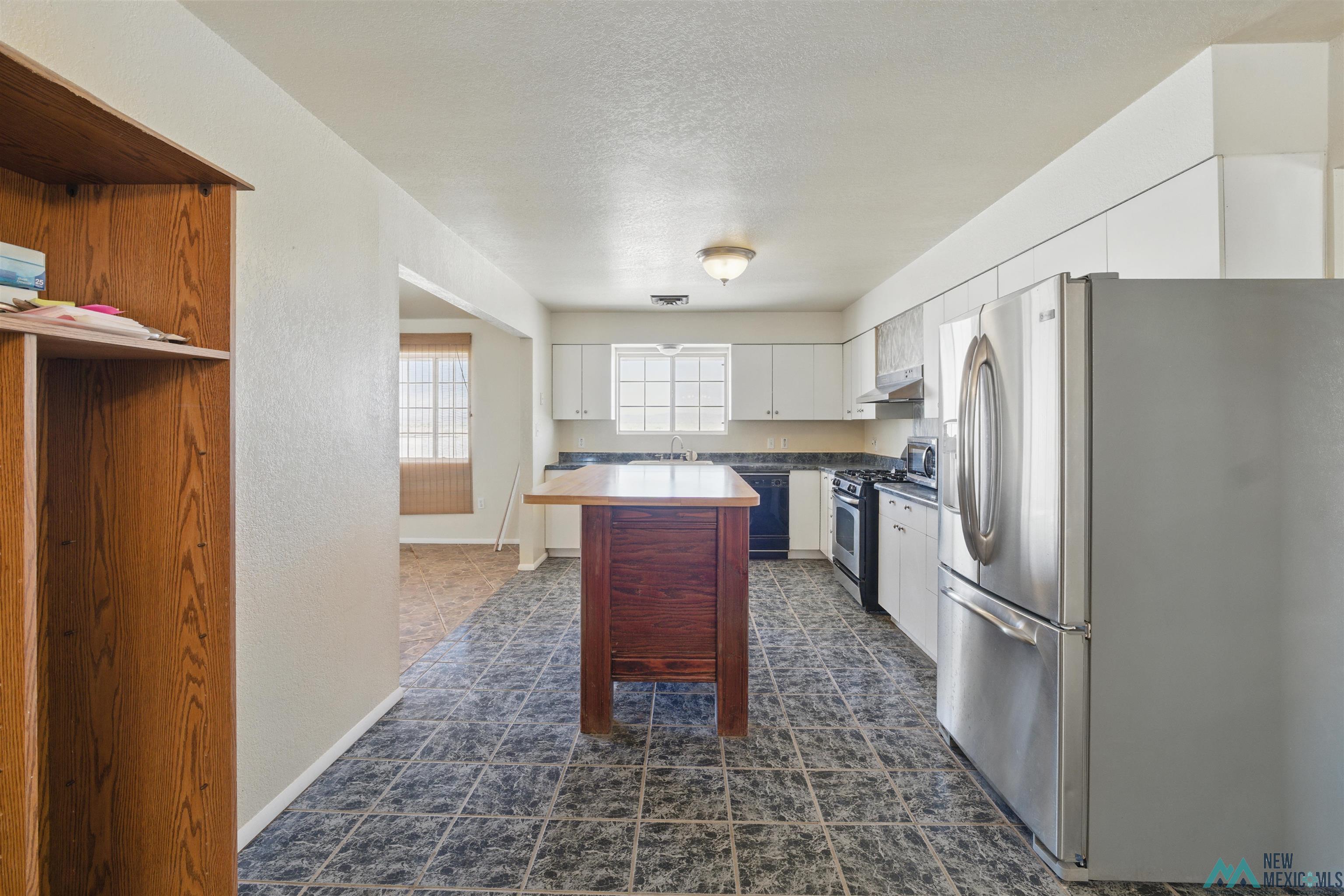 18800 SE Candela Road, Deming, Texas image 5