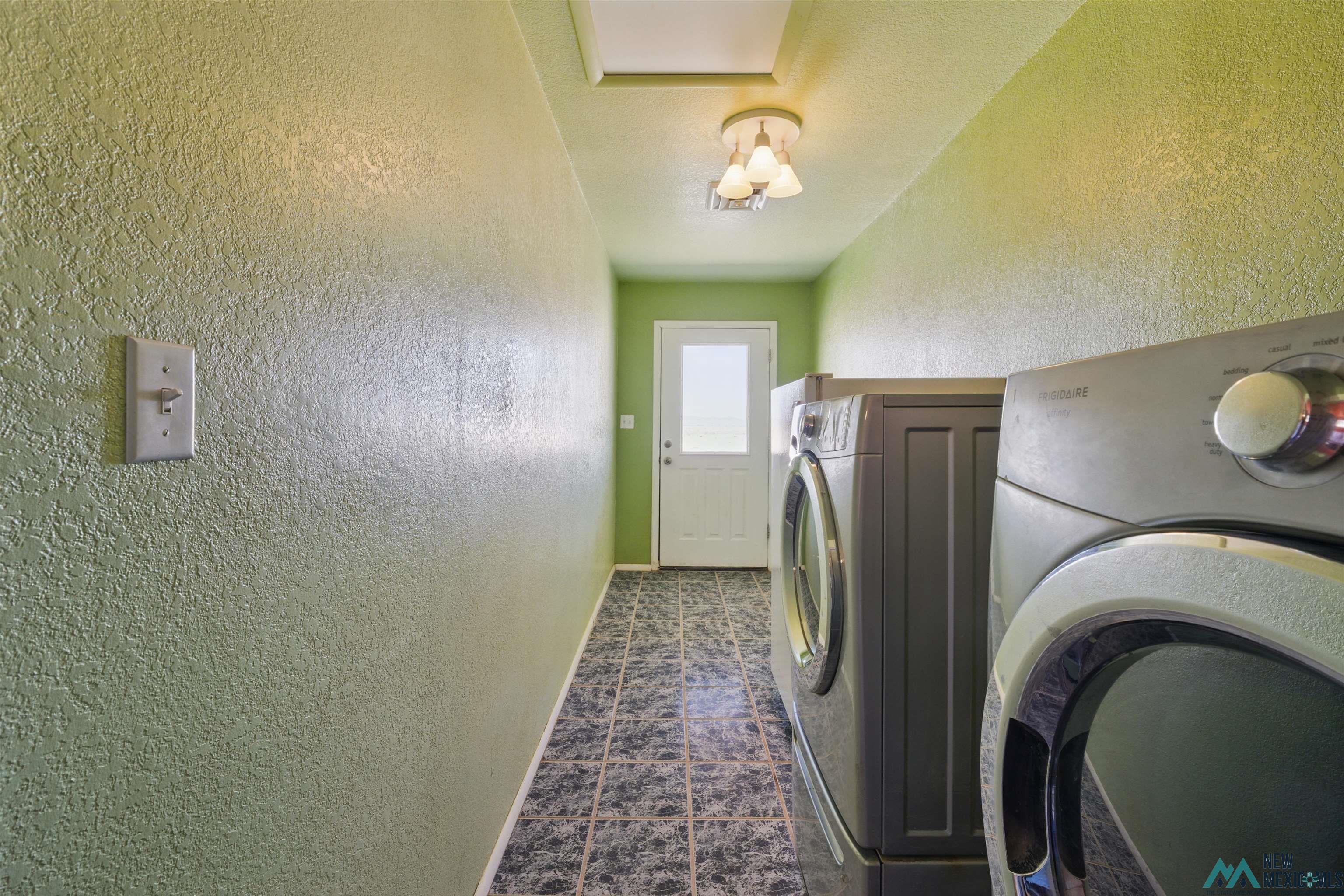 18800 SE Candela Road, Deming, Texas image 3