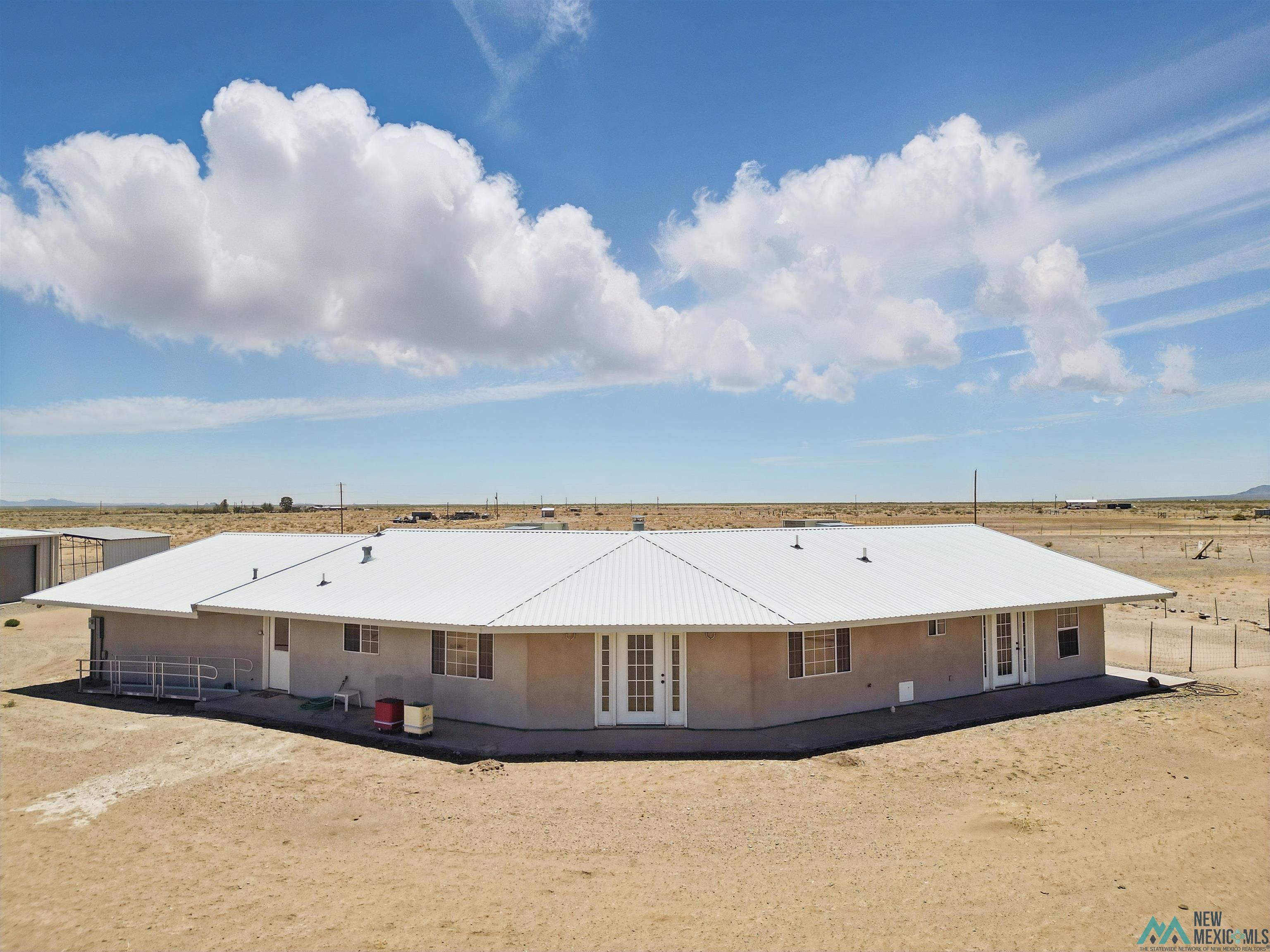 18800 SE Candela Road, Deming, Texas image 1