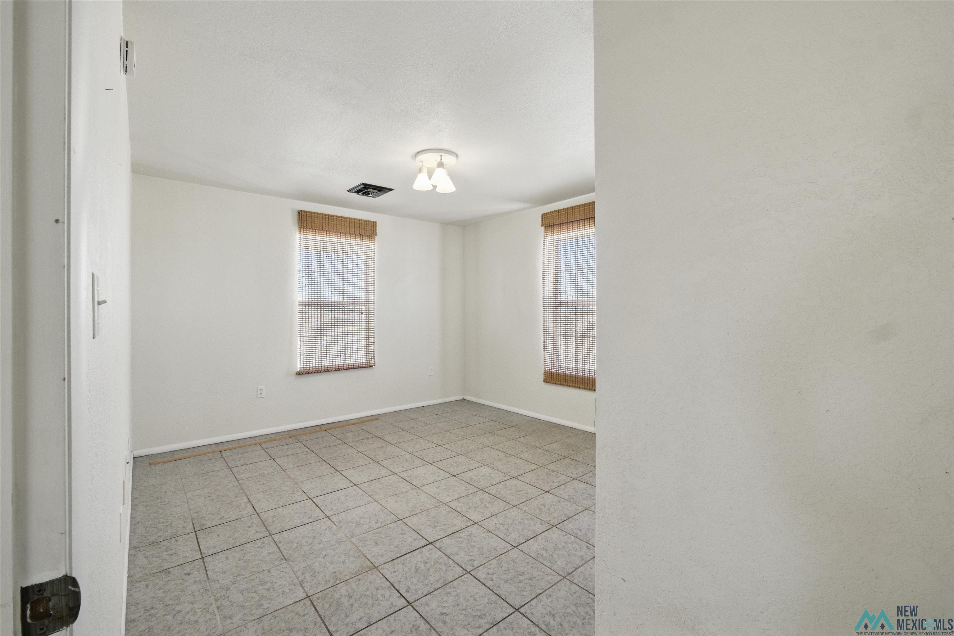 18800 SE Candela Road, Deming, Texas image 14