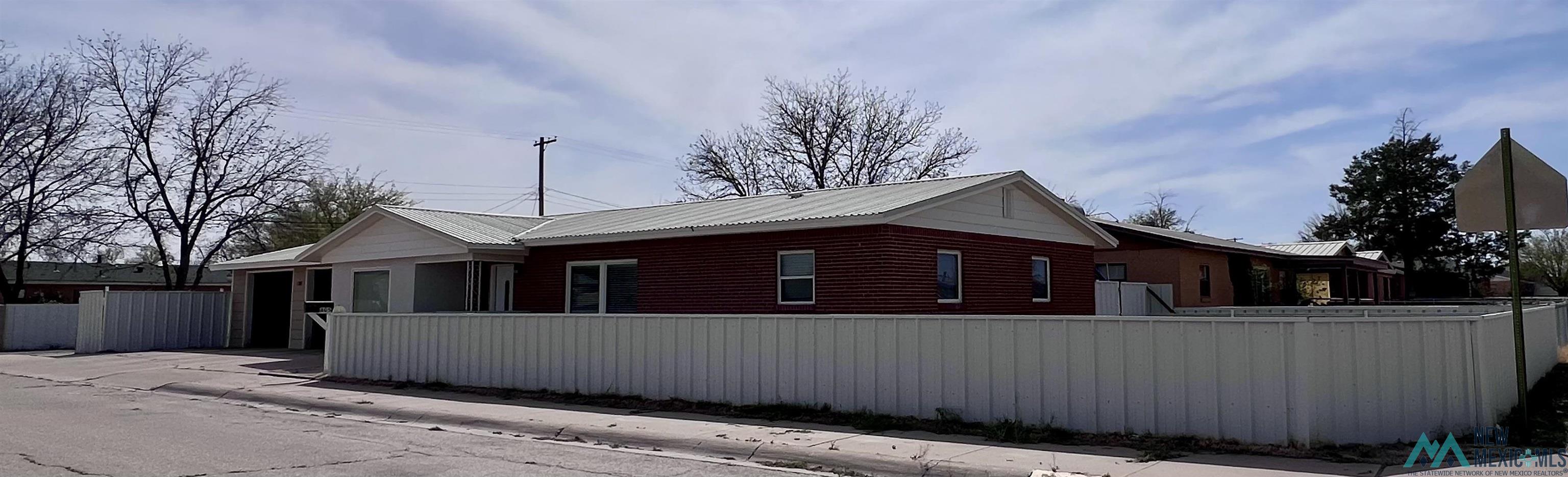 805 N 14th Street, Artesia, New Mexico image 3