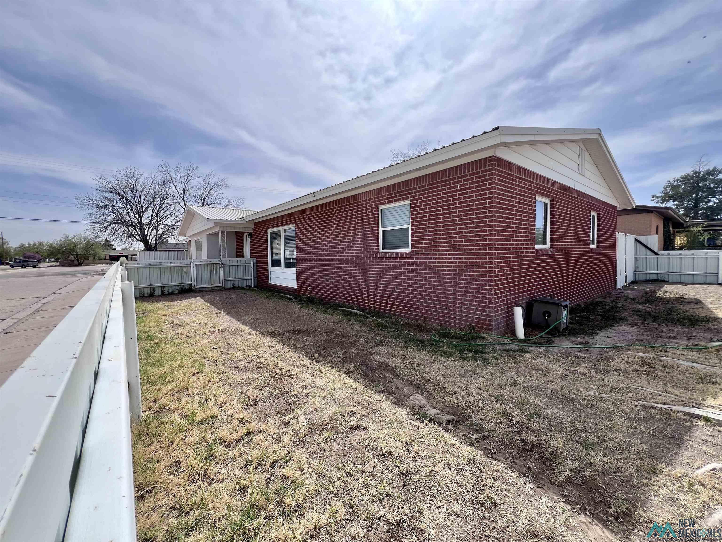 805 N 14th Street, Artesia, New Mexico image 5