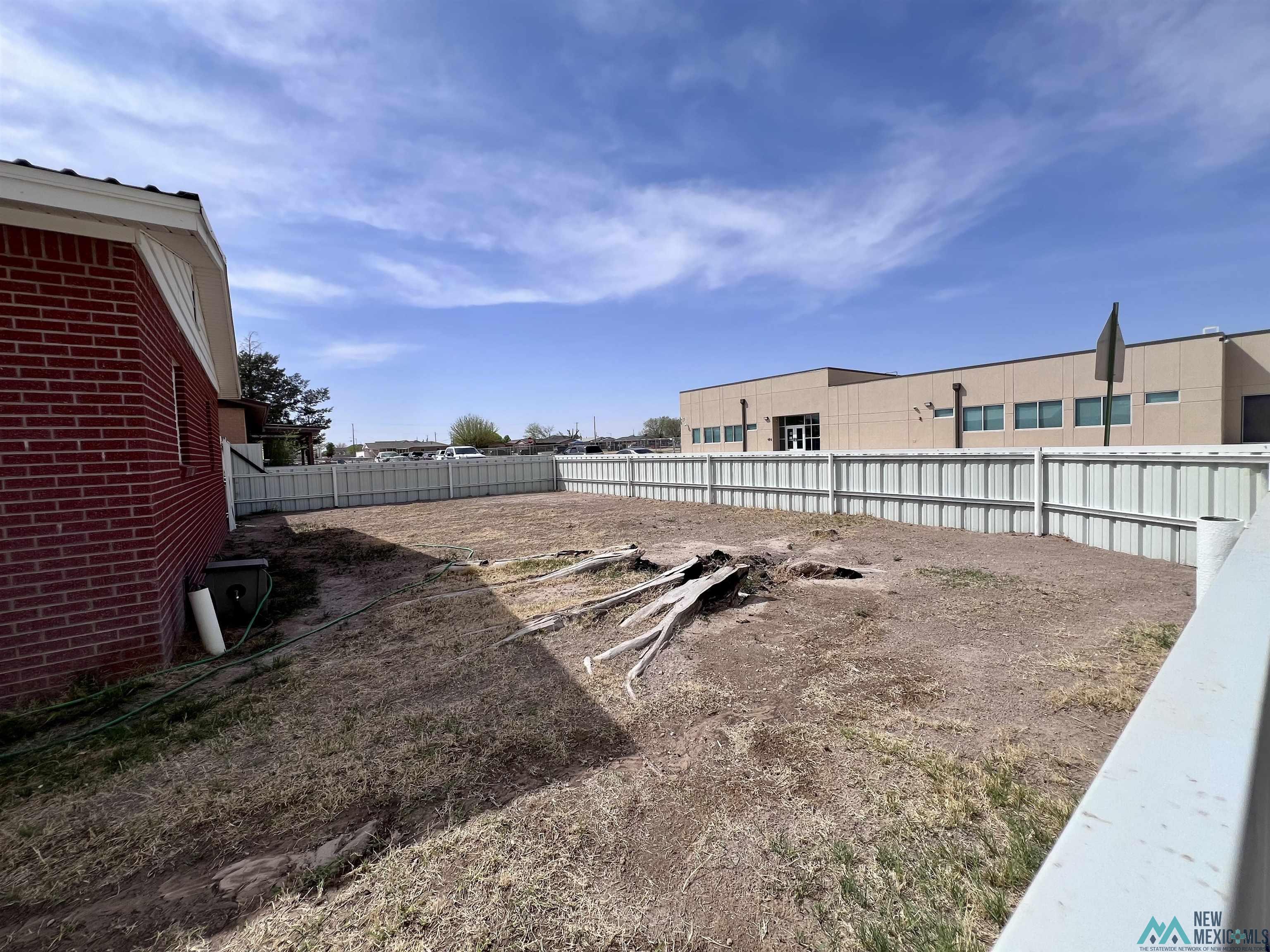 805 N 14th Street, Artesia, New Mexico image 4