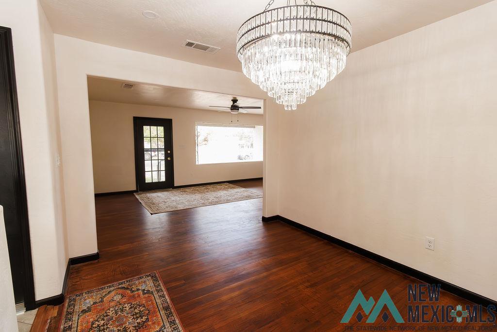 1003 Albert Street, Carlsbad, New Mexico image 9