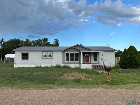 Homes For Sale - 621 N 9th Street<br/> Melrose, NM 88124