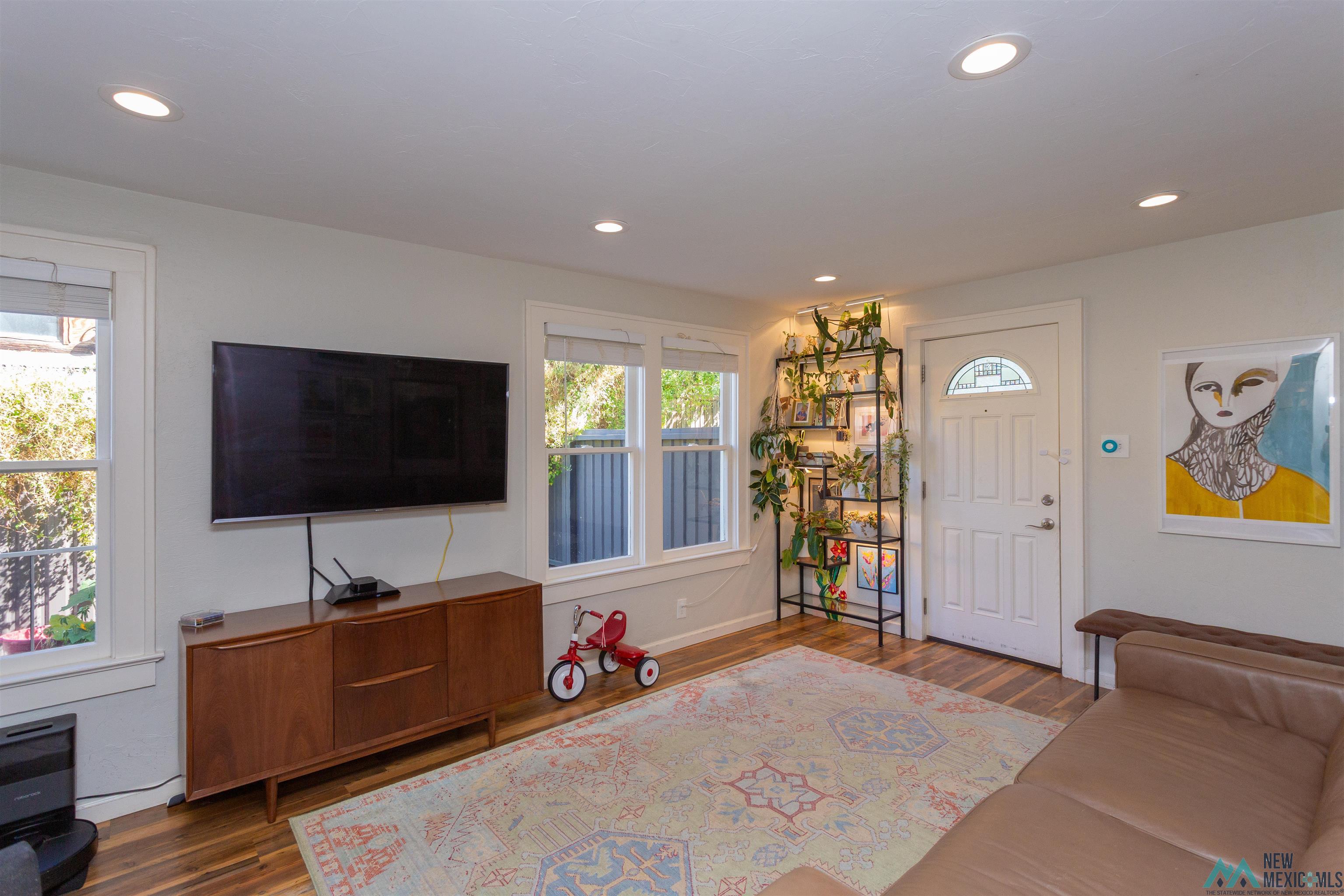 Roswell, New Mexico 88201, United States, 3 Bedrooms Bedrooms, ,2 BathroomsBathrooms,Residential,Active,217524