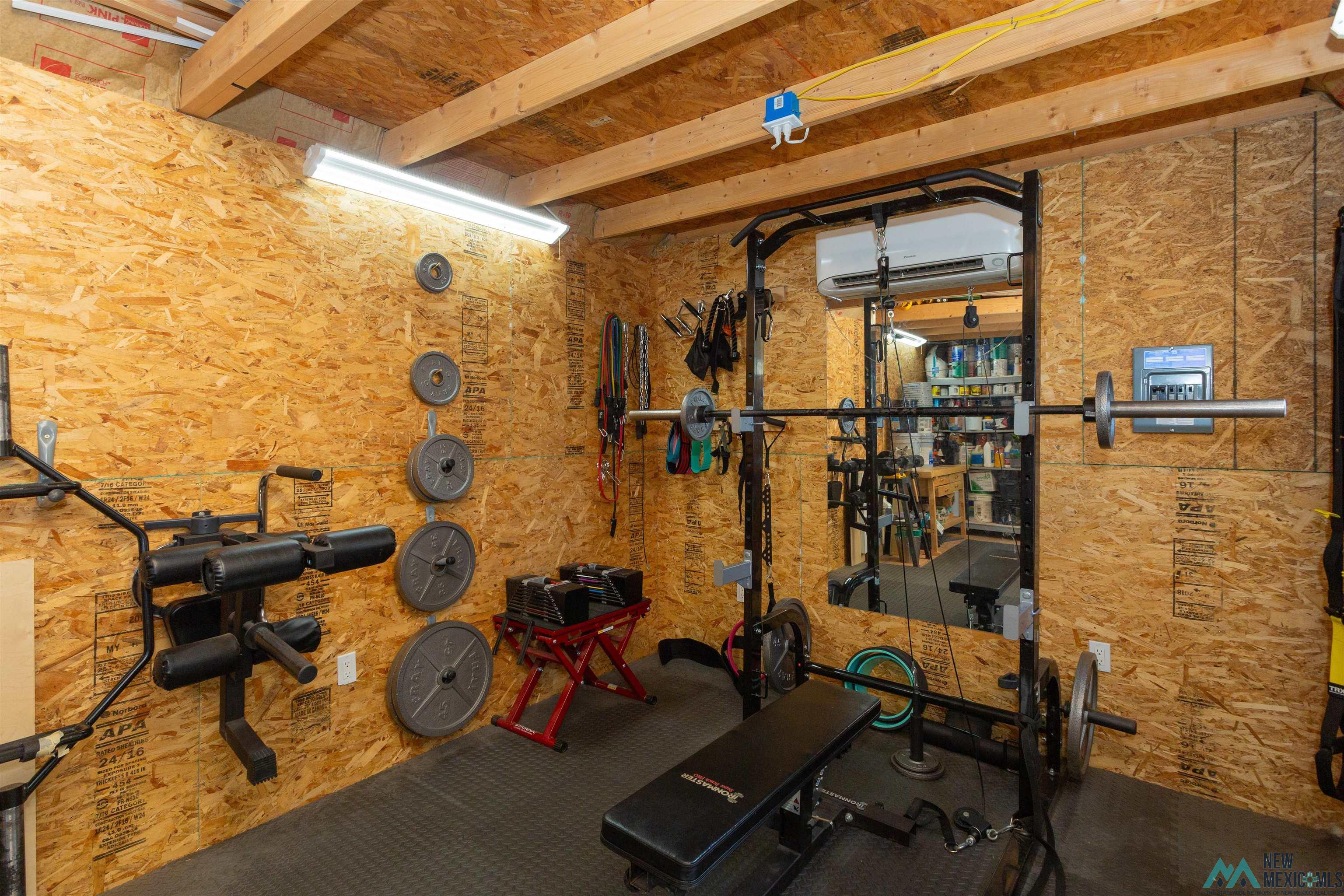 Roswell, New Mexico 88201, United States, 3 Bedrooms Bedrooms, ,2 BathroomsBathrooms,Residential,Active,217524