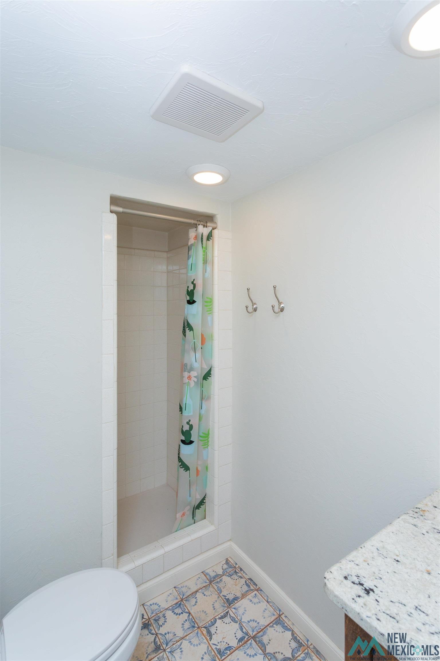 Roswell, New Mexico 88201, United States, 3 Bedrooms Bedrooms, ,2 BathroomsBathrooms,Residential,Active,217524