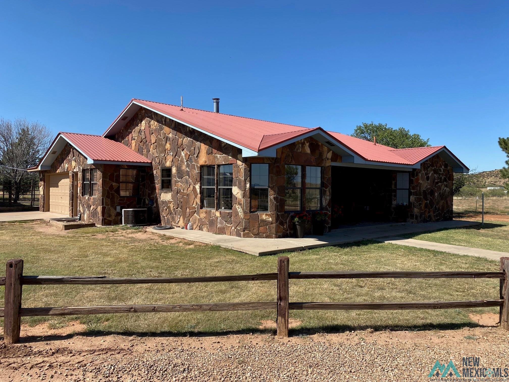 4022 Quay Road 60 Road, Tucumcari, New Mexico image 1