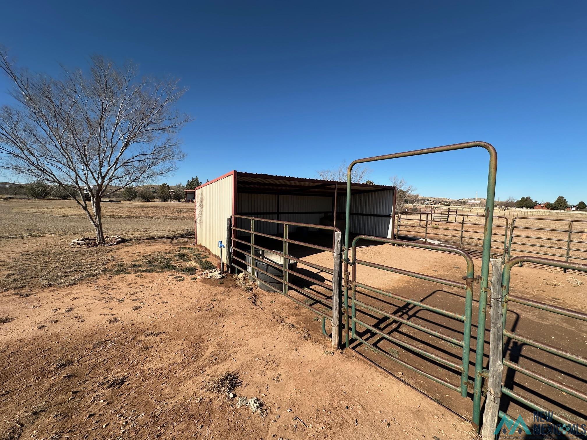4022 W Quay Road 60 Road #22, Tucumcari, New Mexico image 35