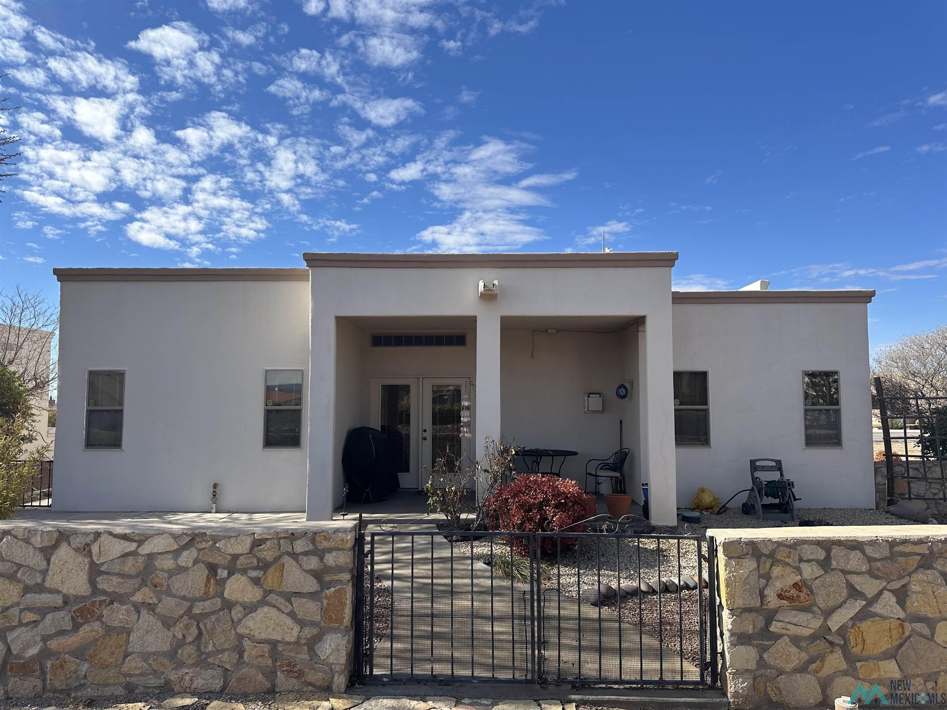 3007 Sand Trap Road, Deming, Texas image 7