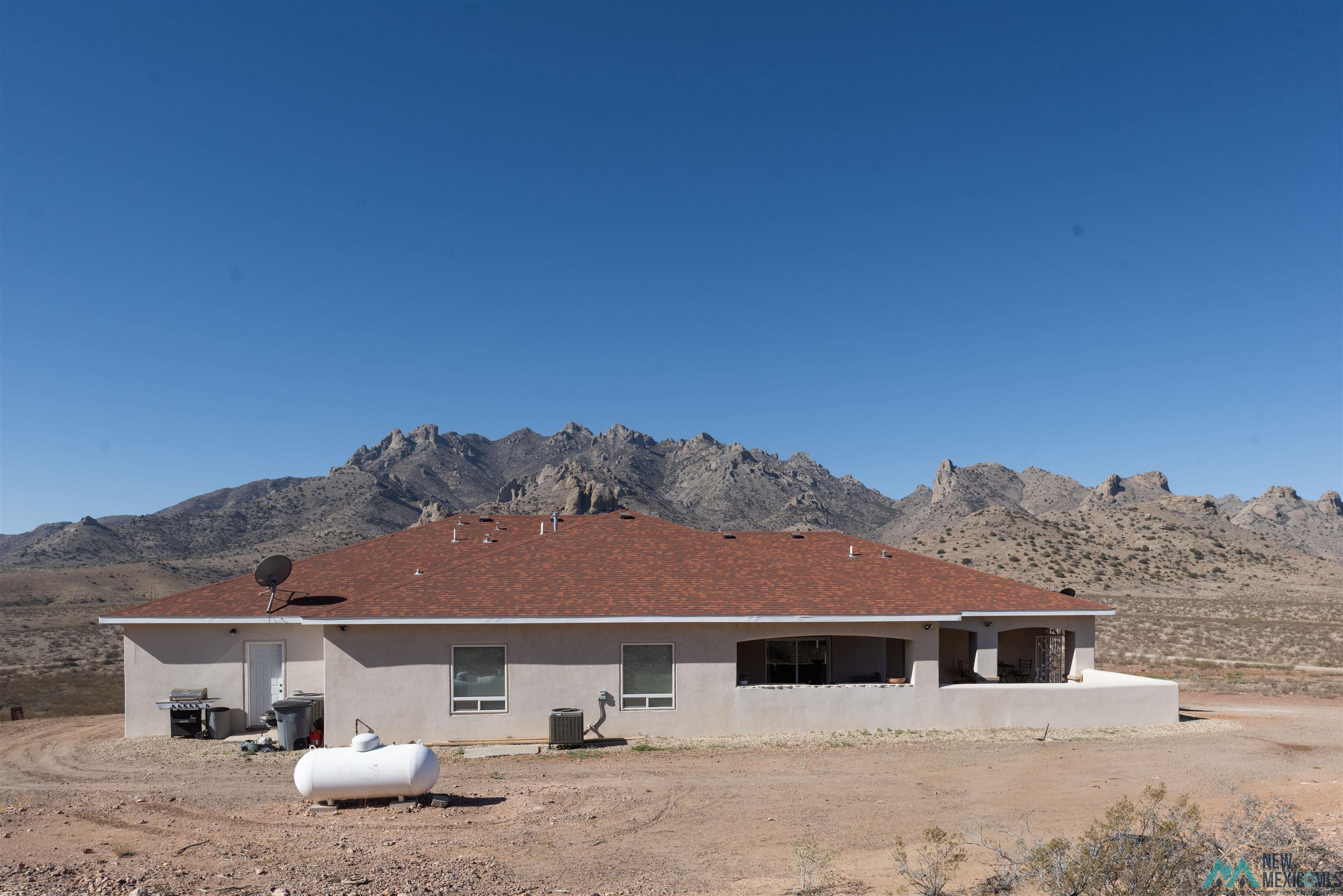 10595 SE Durango Road, Deming, Texas image 31