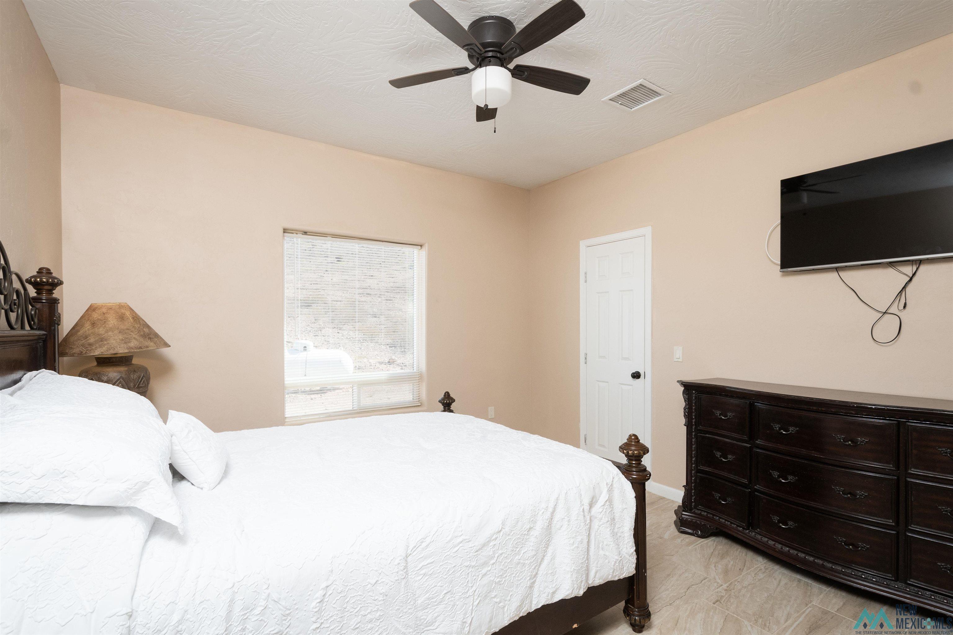 10595 SE Durango Road, Deming, Texas image 23