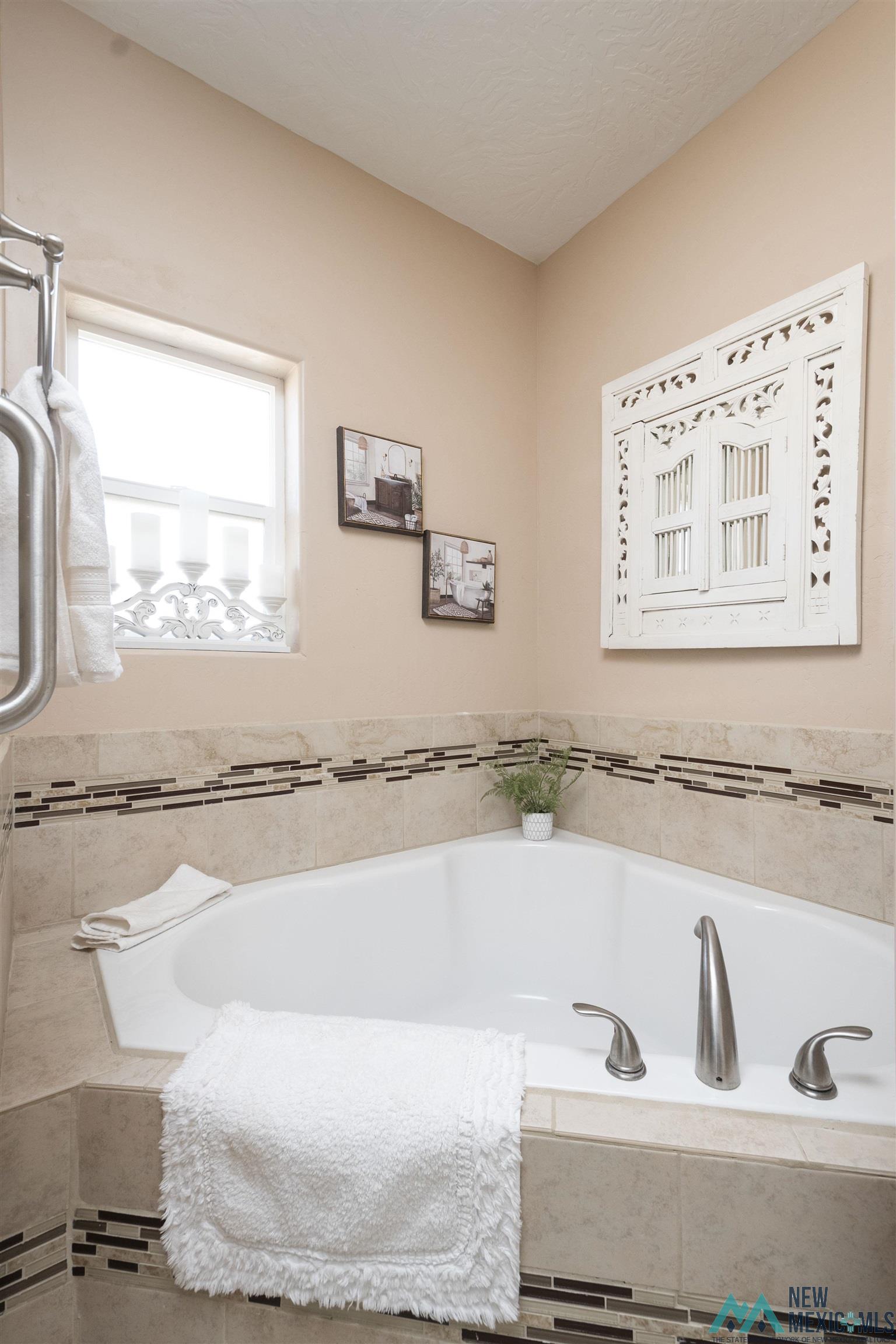 10595 SE Durango Road, Deming, Texas image 22