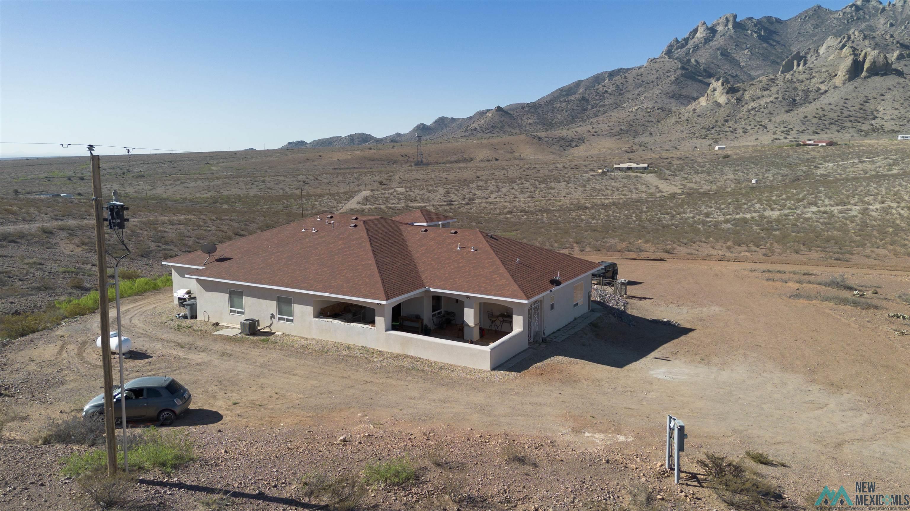 10595 SE Durango Road, Deming, Texas image 6