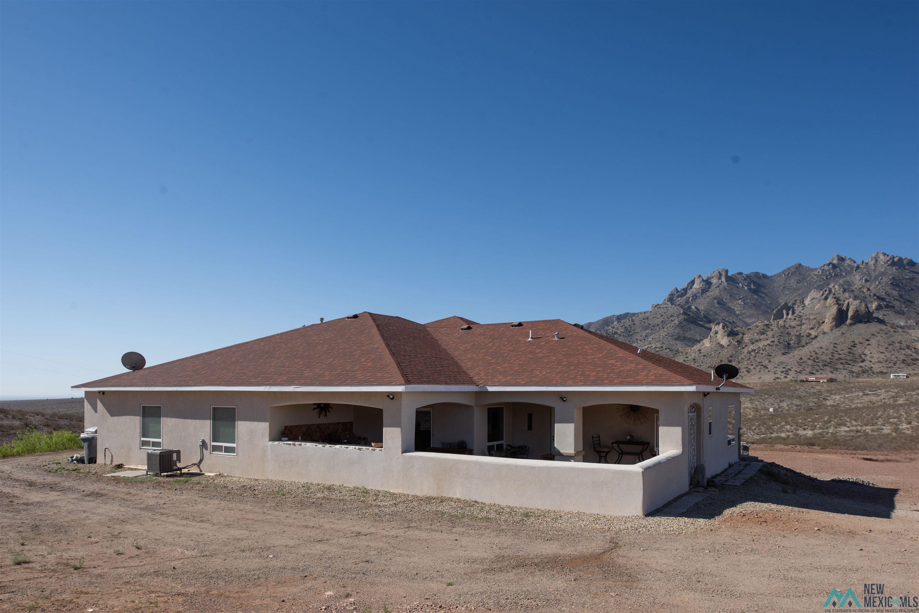 10595 SE Durango Road, Deming, Texas image 30