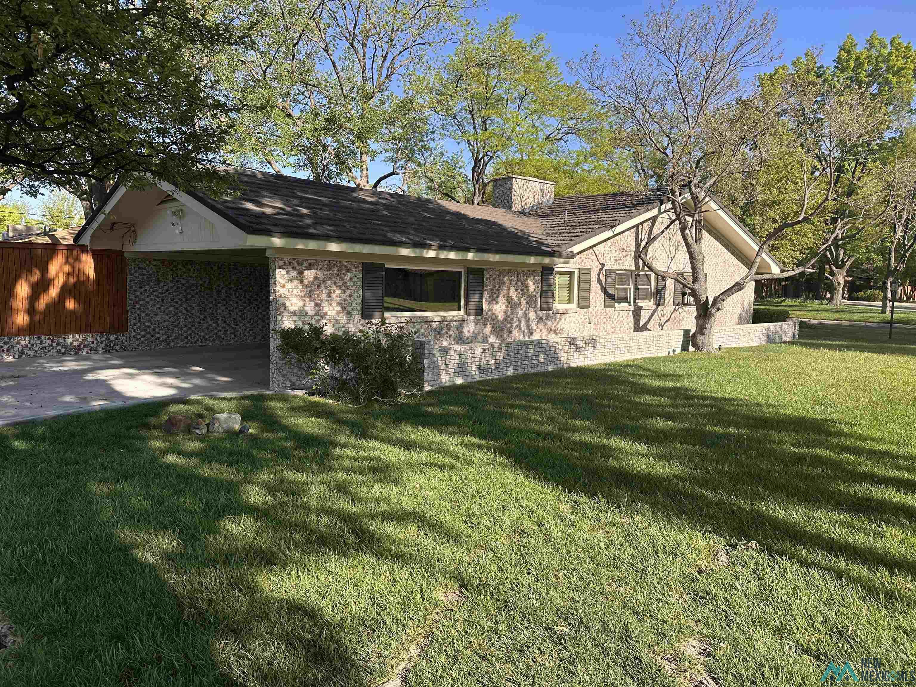 700 Chrysler Drive, Roswell, New Mexico image 4
