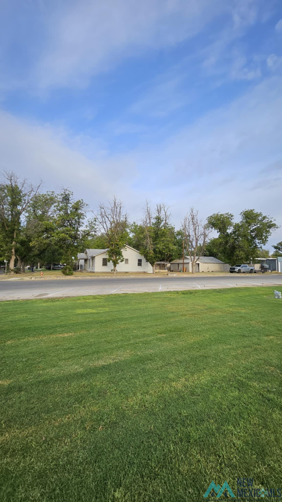 Carlsbad, New Mexico 88220, United States, 3 Bedrooms Bedrooms, ,1 BathroomBathrooms,Residential,Active,239135