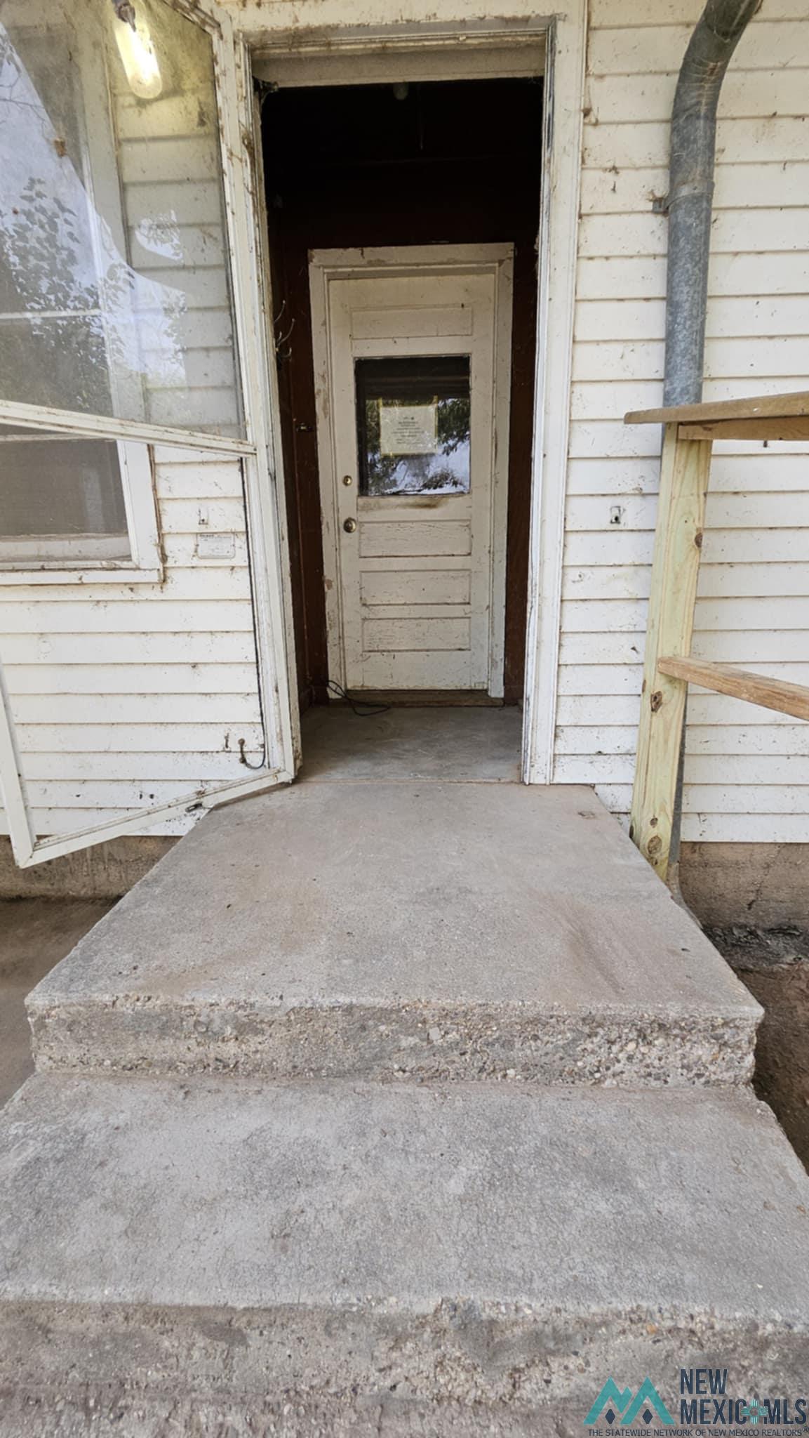 Carlsbad, New Mexico 88220, United States, 3 Bedrooms Bedrooms, ,1 BathroomBathrooms,Residential,Active,239135