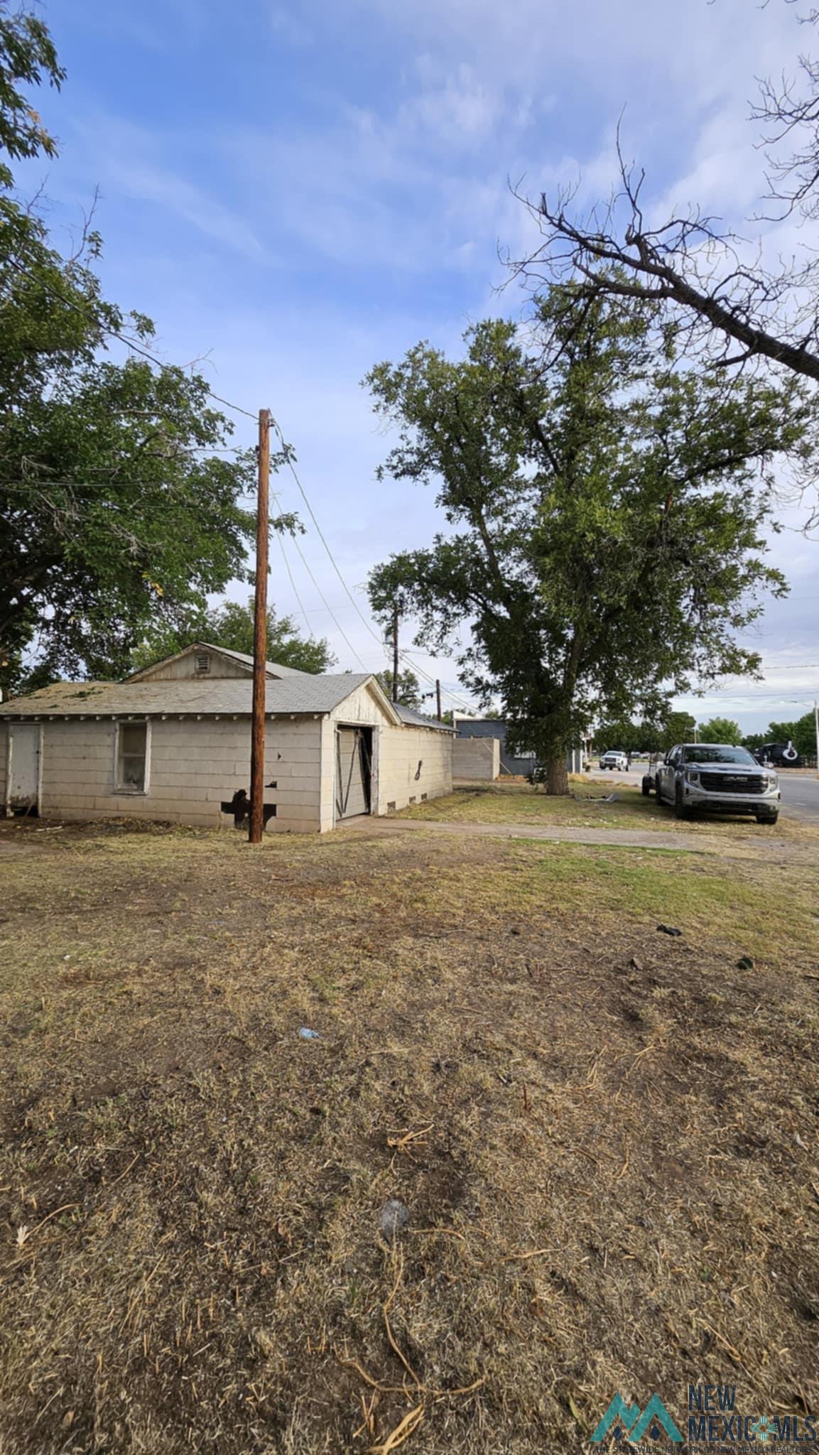 Carlsbad, New Mexico 88220, United States, 3 Bedrooms Bedrooms, ,1 BathroomBathrooms,Residential,Active,239135