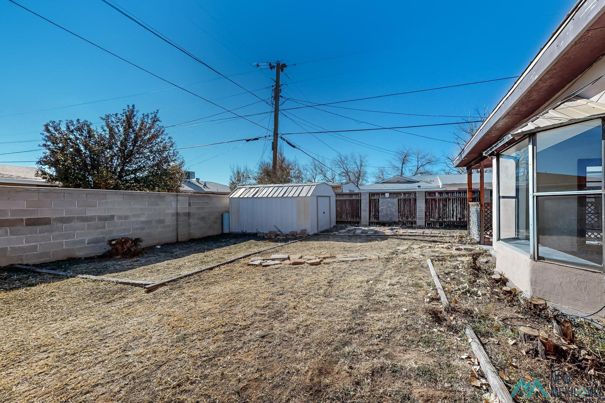 805 Flagstaff Avenue, Grants, Texas image 35