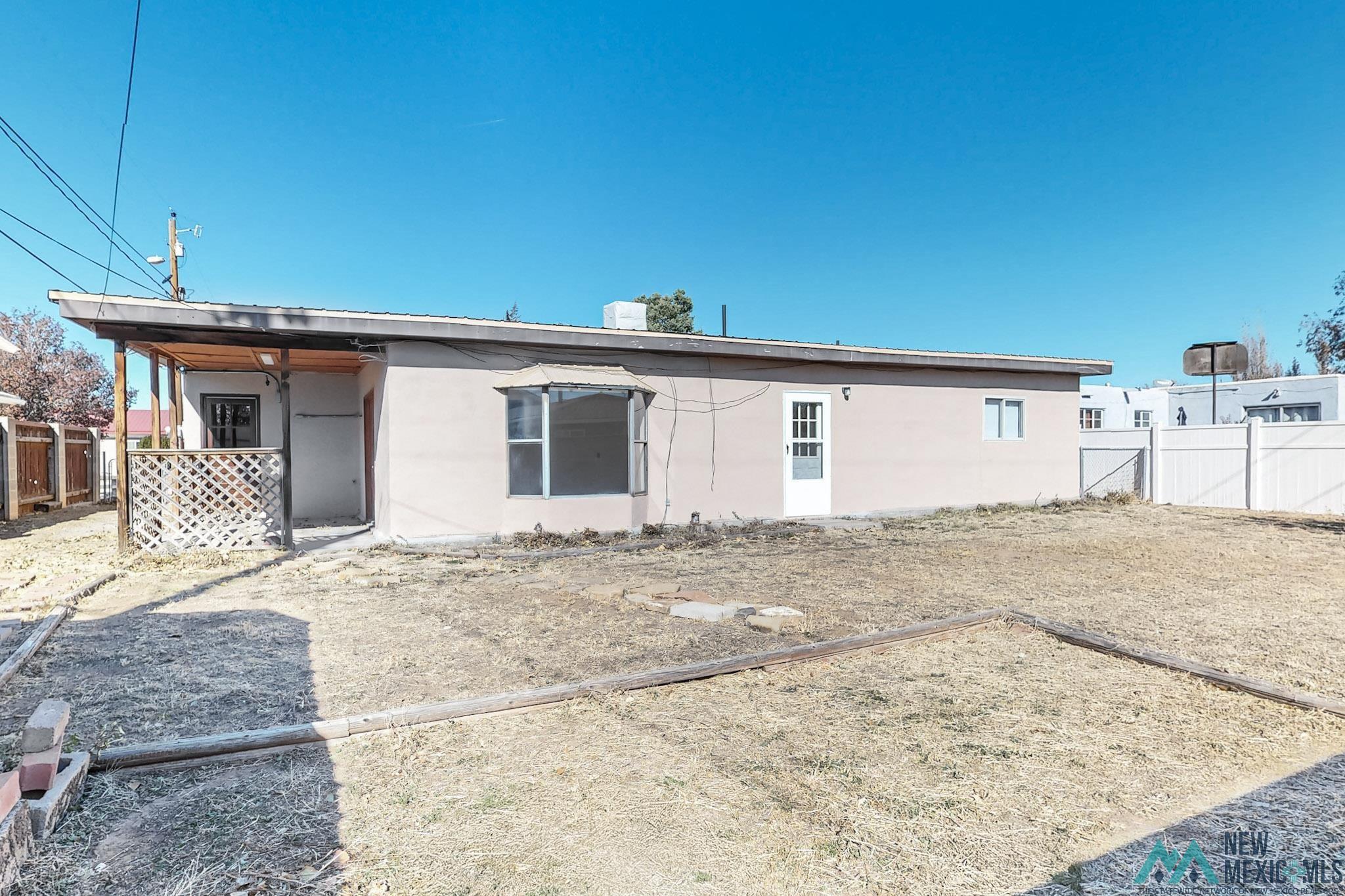 805 Flagstaff Avenue, Grants, Texas image 41