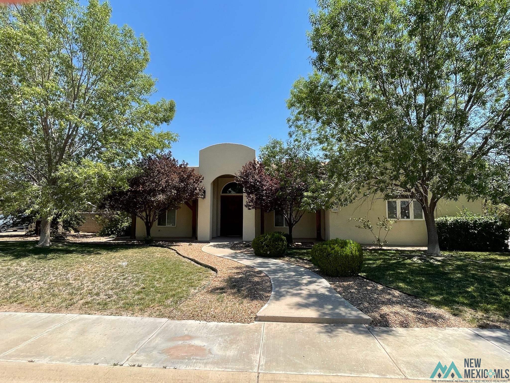 1201 Saunders Drive, Roswell, New Mexico image 1