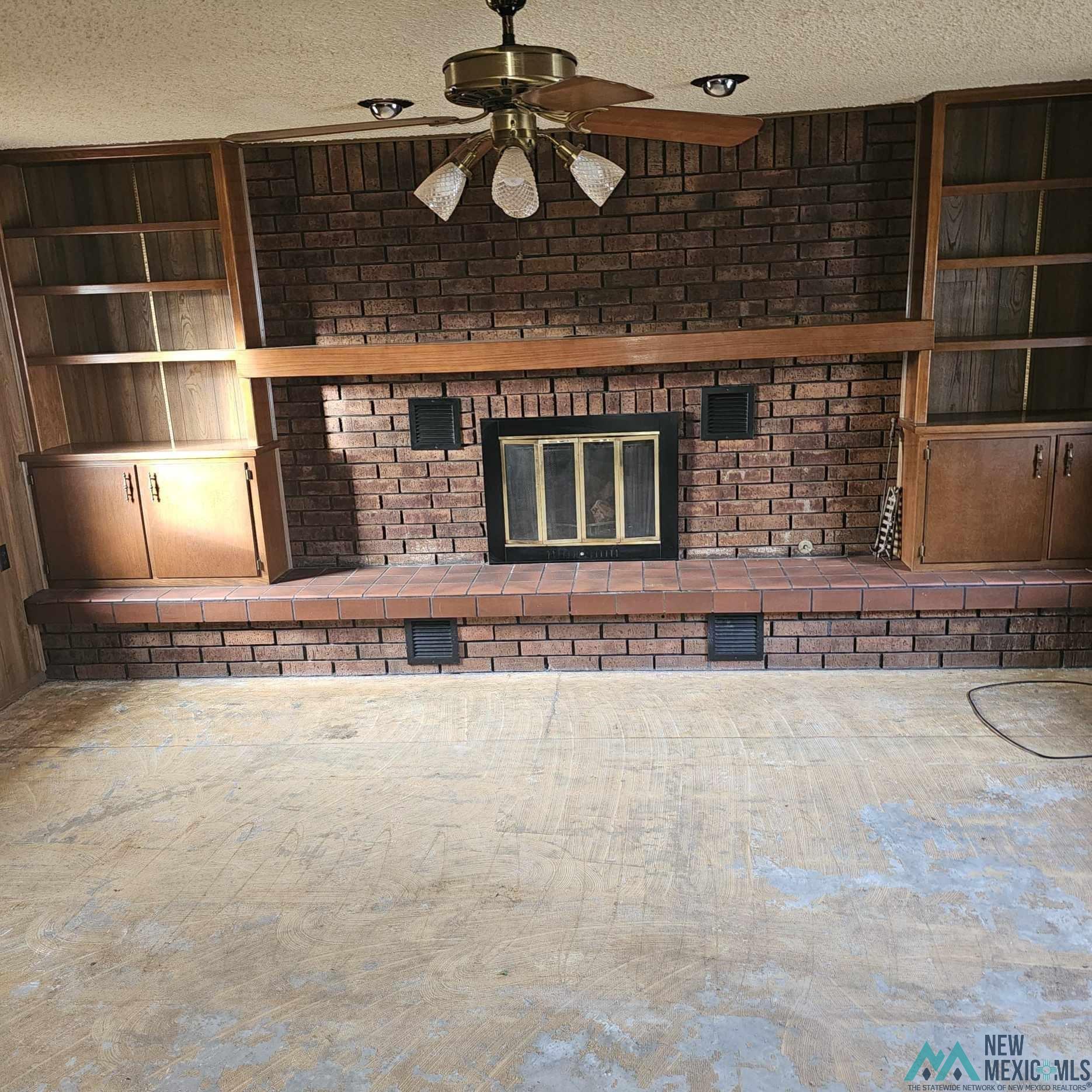 Clovis, New Mexico 88101, United States, 3 Bedrooms Bedrooms, ,2 BathroomsBathrooms,Residential,Pending,24950