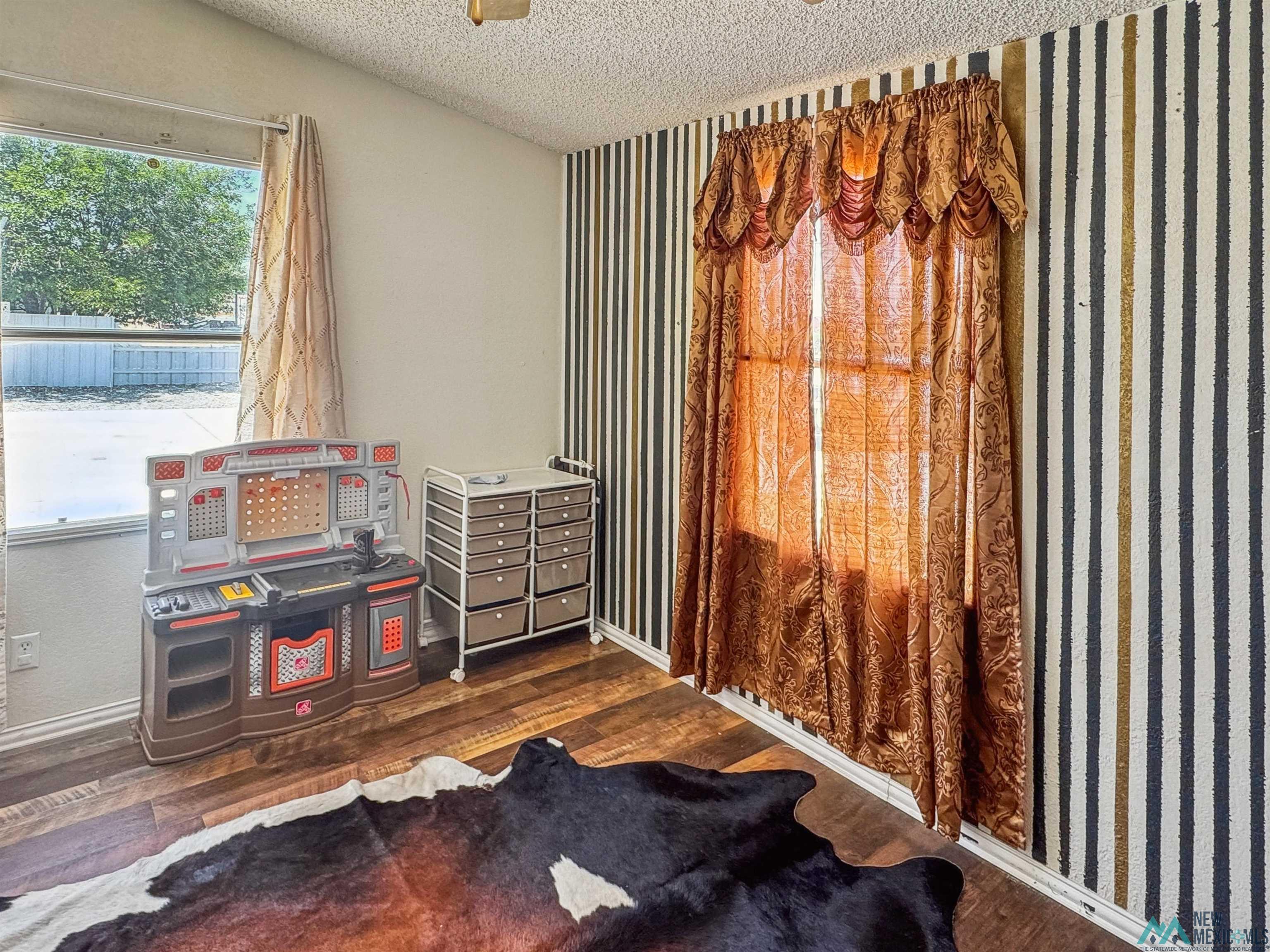 2411 W Socorro Road, Carlsbad, Texas image 25