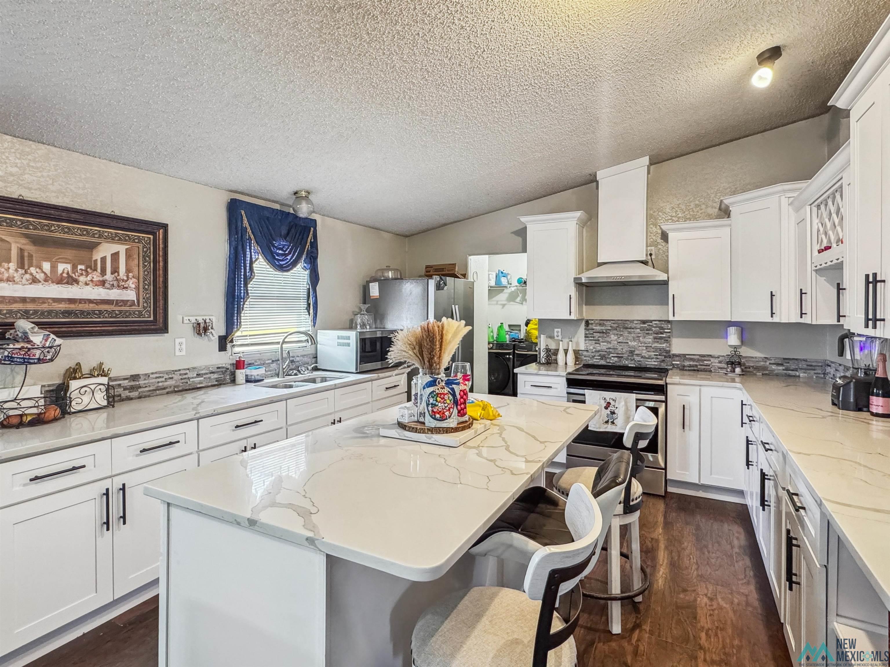 2411 W Socorro Road, Carlsbad, Texas image 15