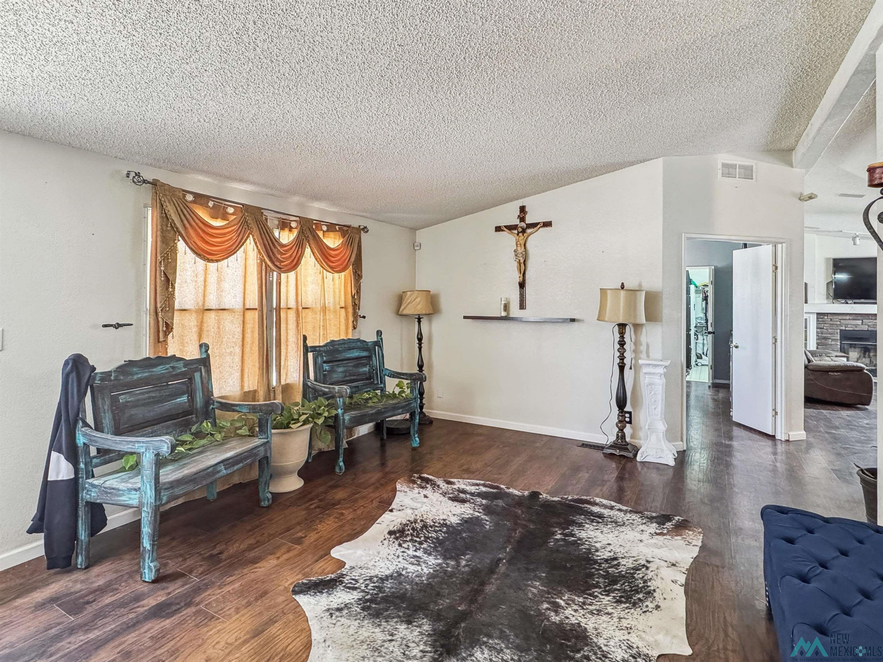 2411 W Socorro Road, Carlsbad, Texas image 10