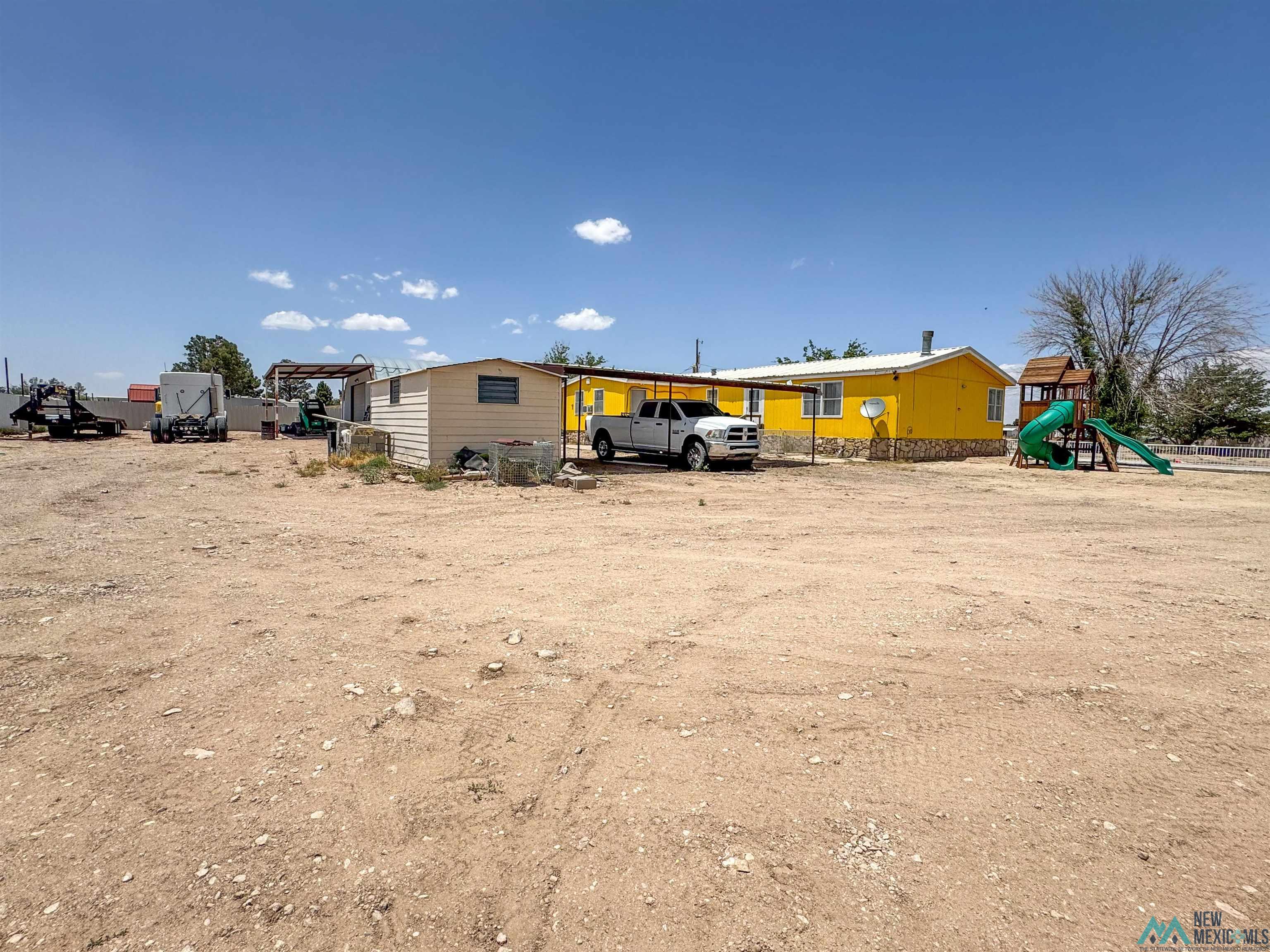 2411 W Socorro Road, Carlsbad, Texas image 38