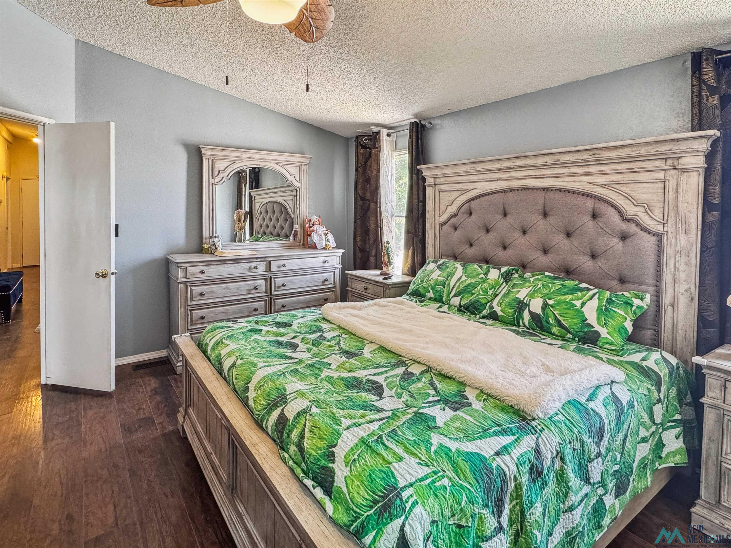 2411 W Socorro Road, Carlsbad, Texas image 21