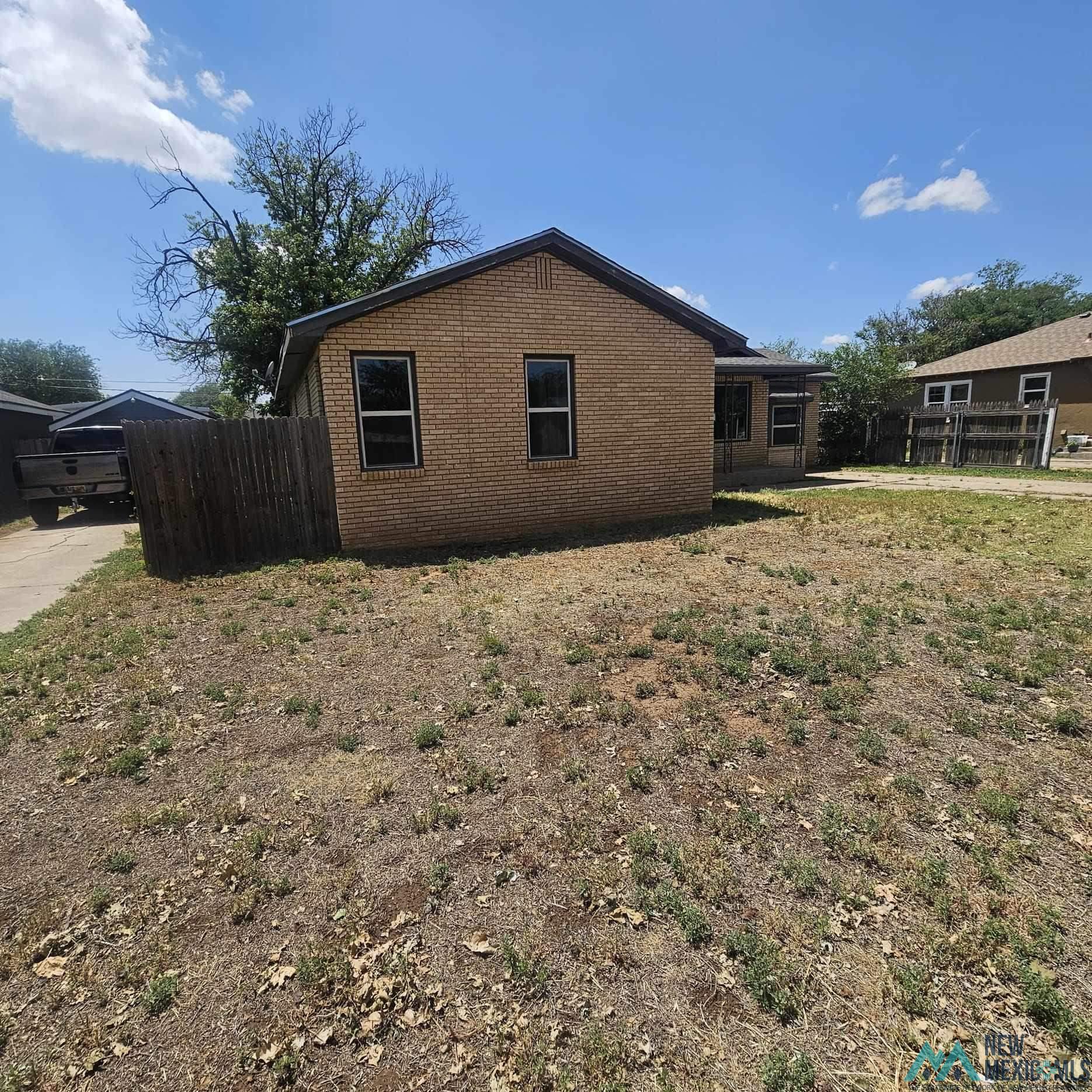Clovis, New Mexico 88101, United States, 3 Bedrooms Bedrooms, ,2 BathroomsBathrooms,Residential,Pending,55430